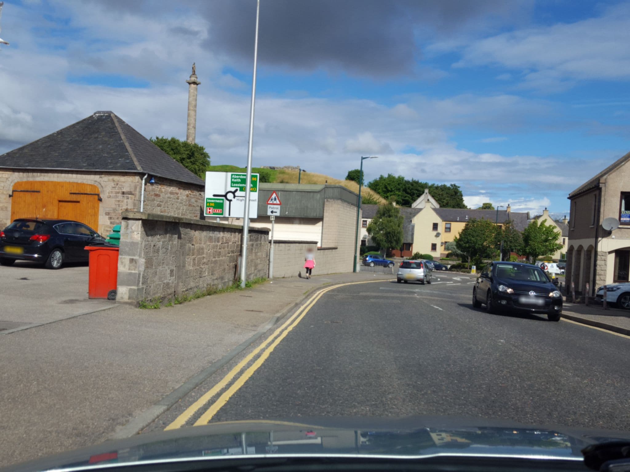 Street view near St Michaels Guest House, Elgin — © hobgoblin (CC BY-SA · Mapillary)