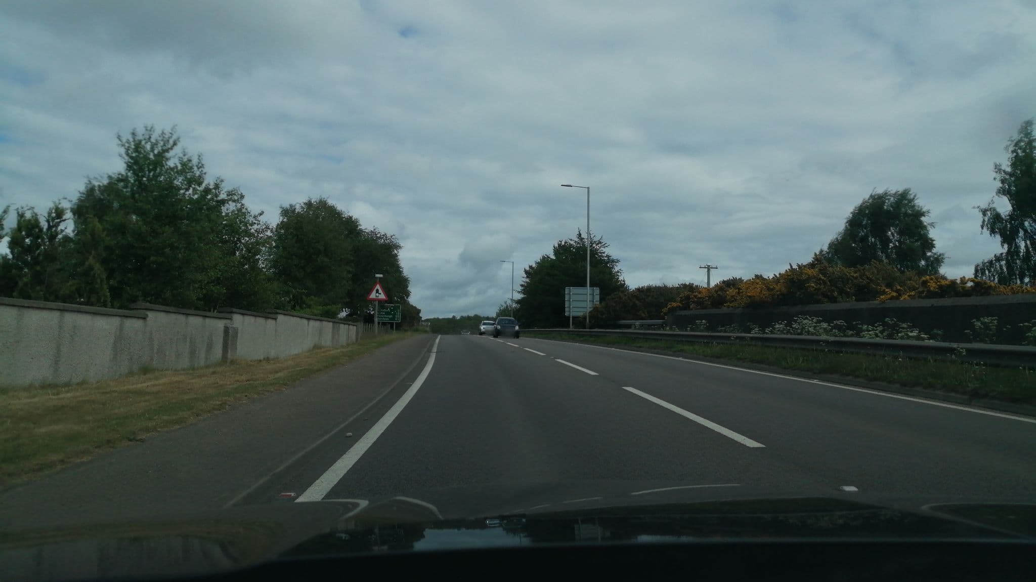 Street view near C-More HOUSE B&B, Lhanbryde — © caz440 (CC BY-SA · Mapillary)