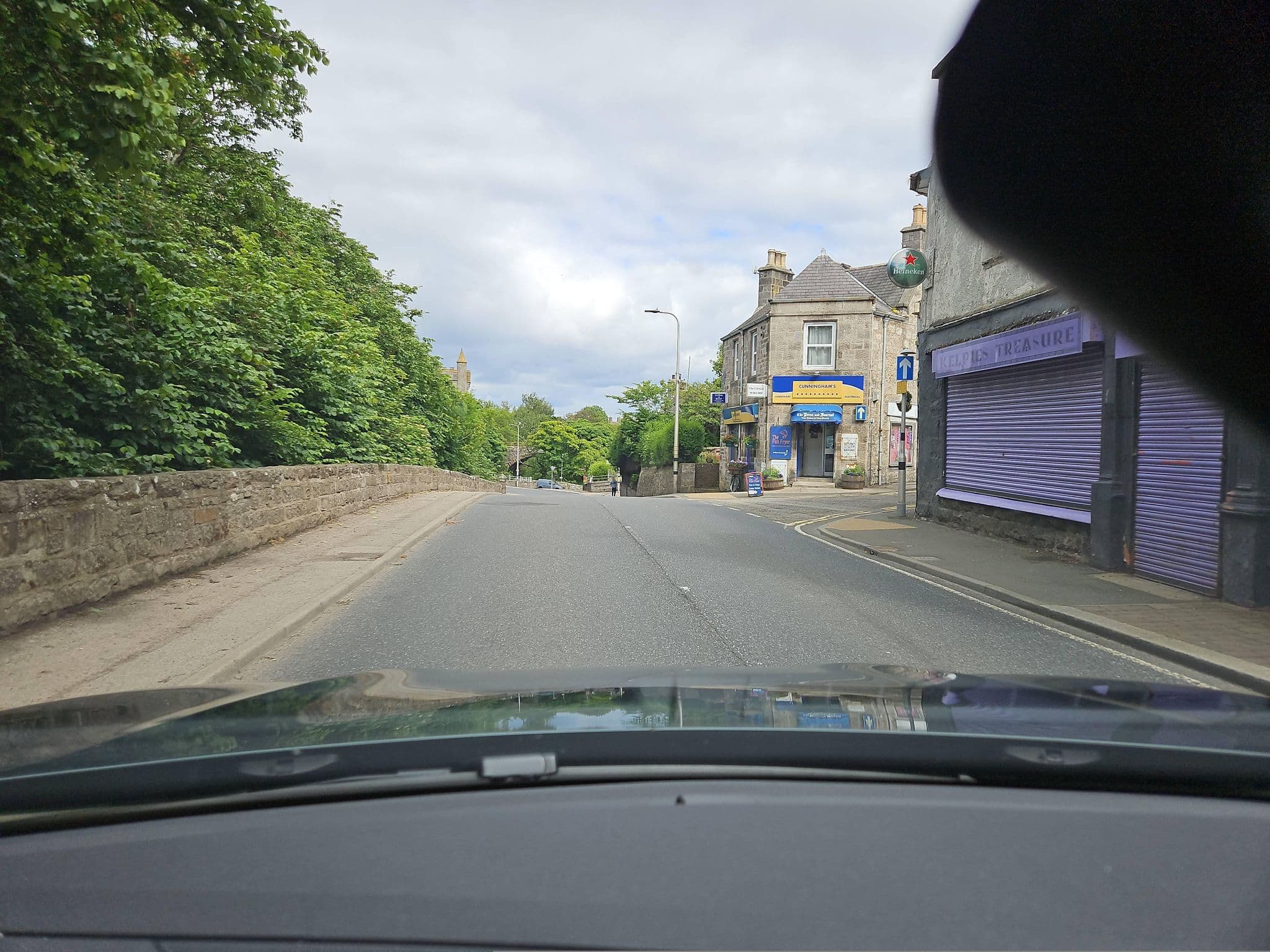 Street view near Sutherland Arms Hotel, Brora — © toho (CC BY-SA · Mapillary)