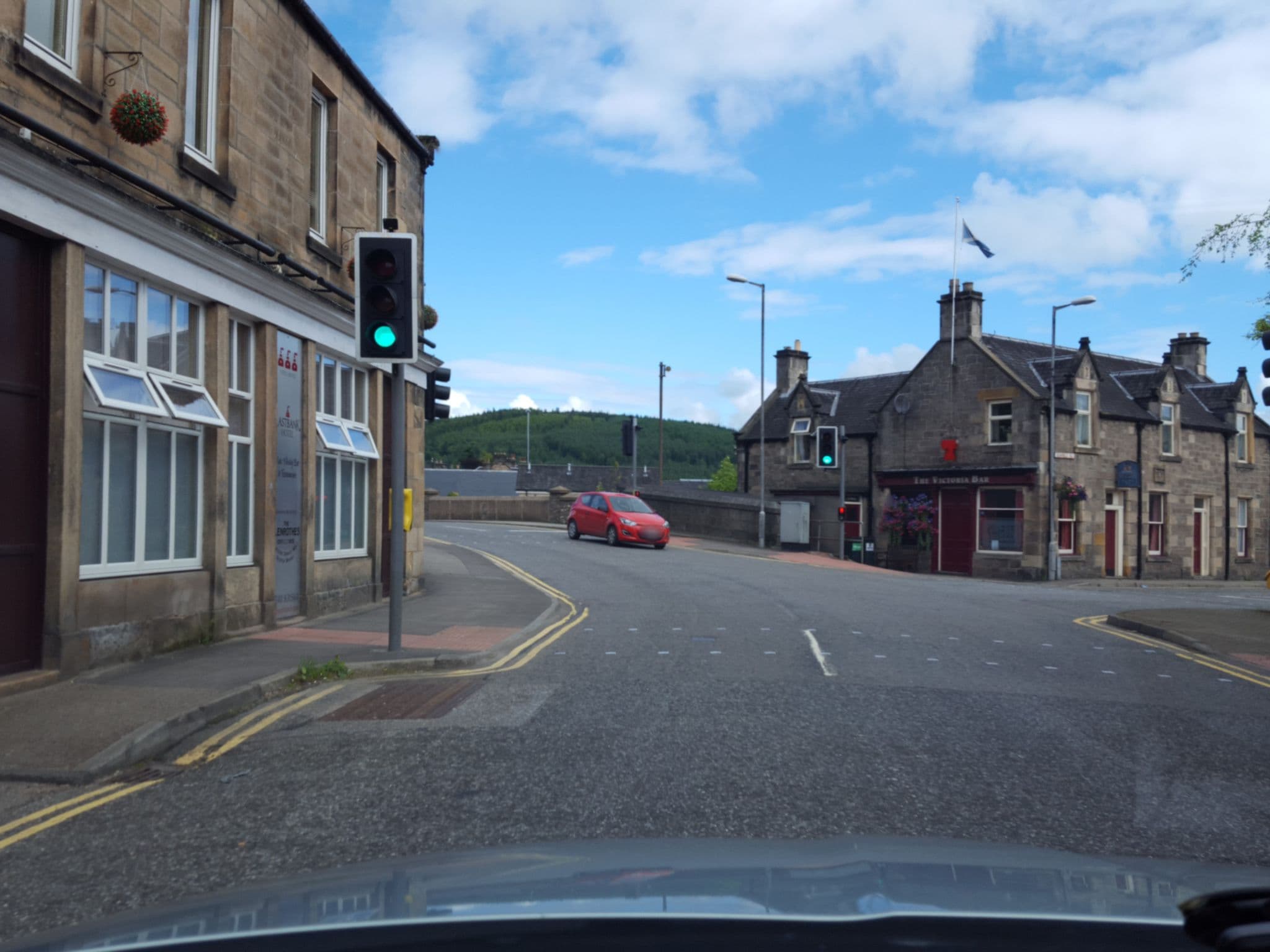 Street view near Eastbank Hotel, Rothes — © hobgoblin (CC BY-SA · Mapillary)