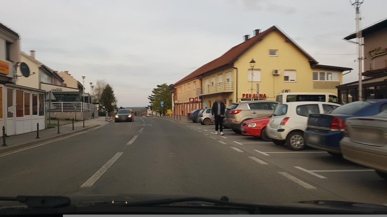 Street view near Motel Ana, Čazma — © mik007 (CC BY-SA · Mapillary)