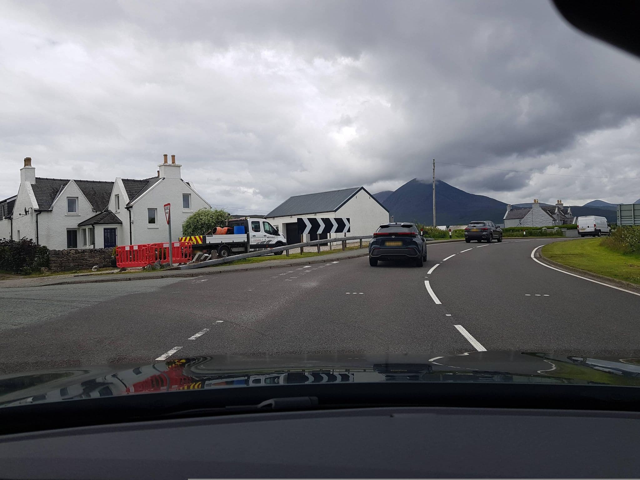 Street view near Tigh Holm Cottages, Portree — © toho (CC BY-SA · Mapillary)