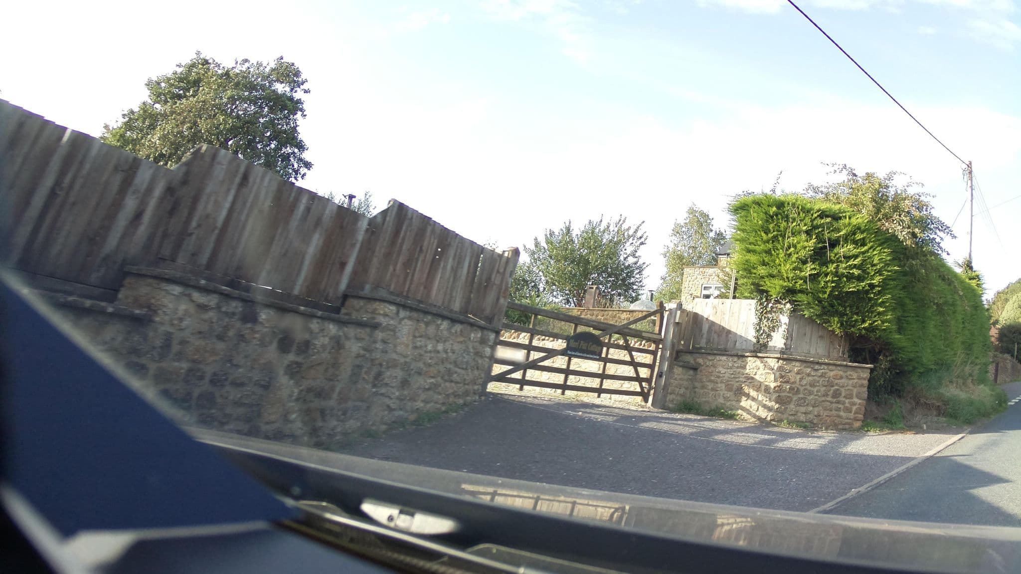 Street view near Horizon Tor View Cottage, Castle Cary — © southglos (CC BY-SA · Mapillary)