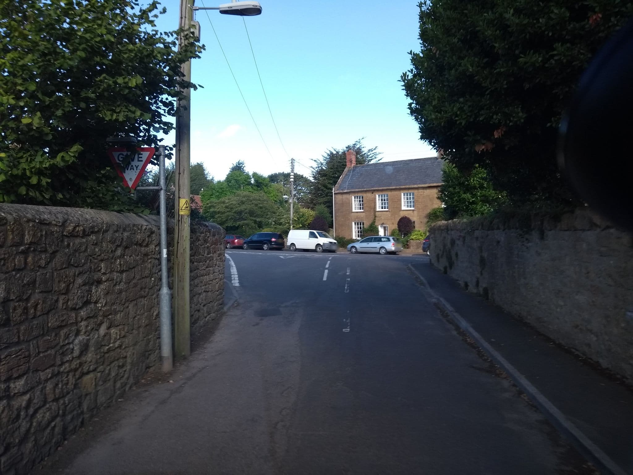 Street view near Rock House B & B, South Petherton — © ukchris (CC BY-SA · Mapillary)