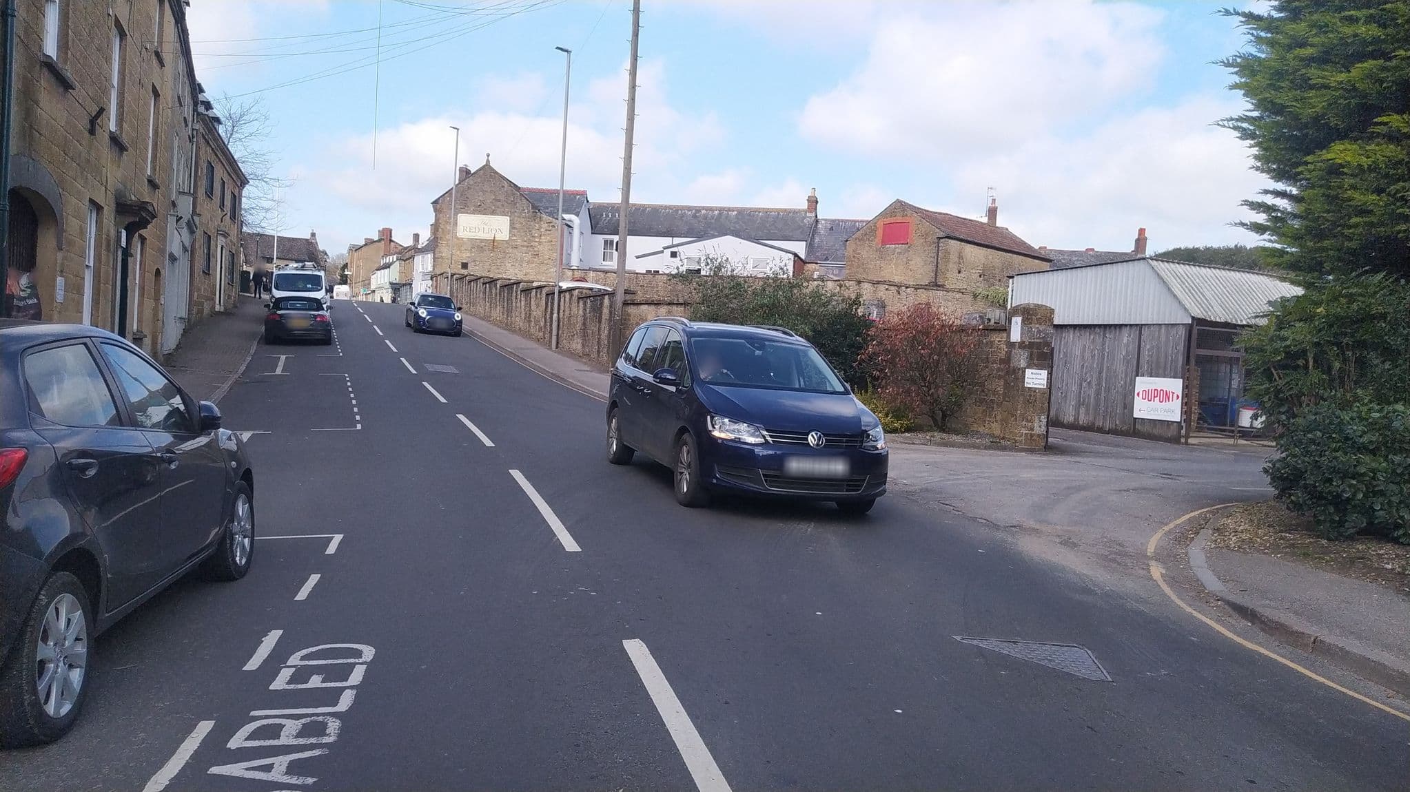 Street view near The Walnuts, Beaminster — © noid (CC BY-SA · Mapillary)