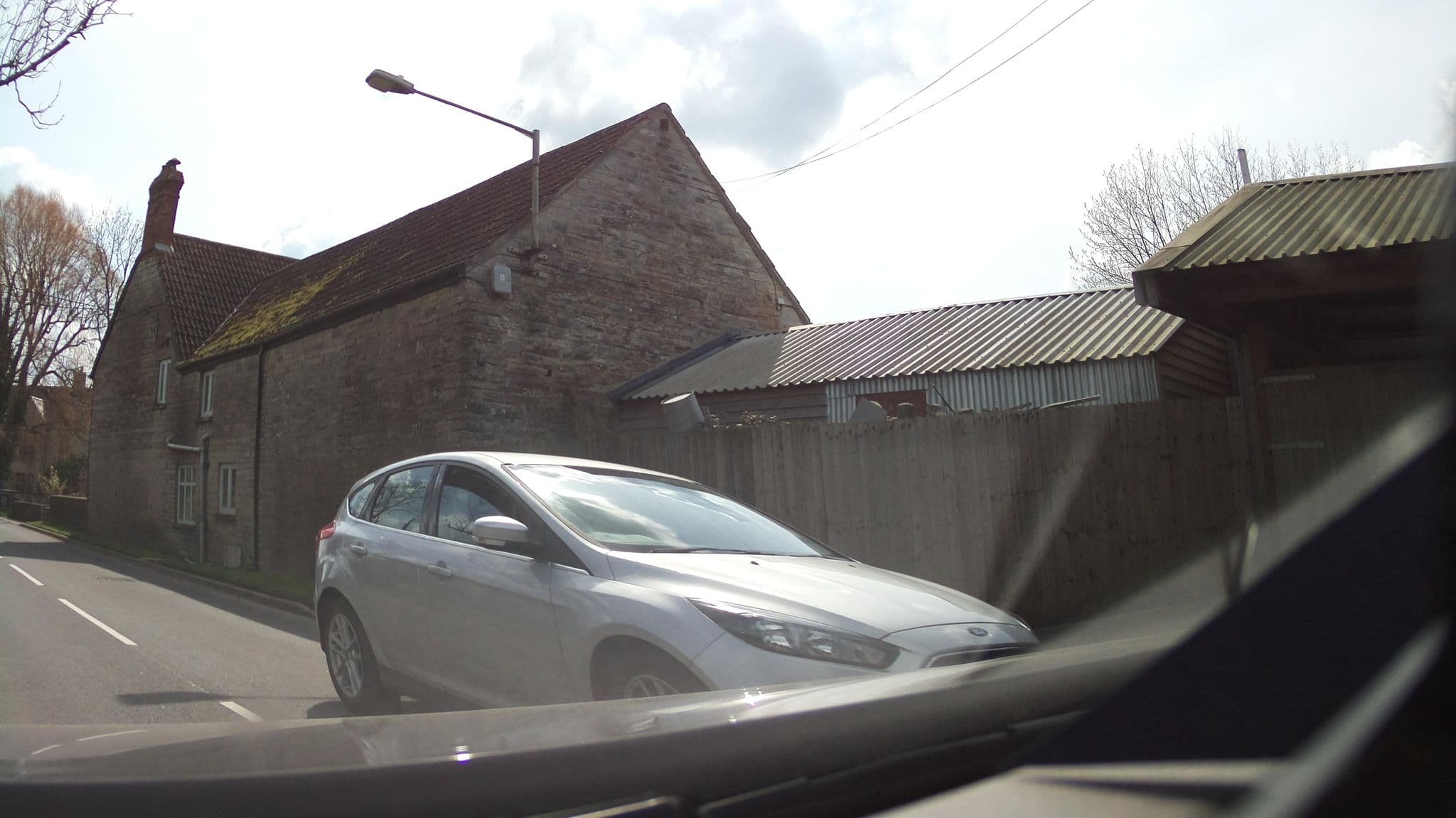 Street view near Little Upton Holiday Cottages, Langport — © southglos (CC BY-SA · Mapillary)