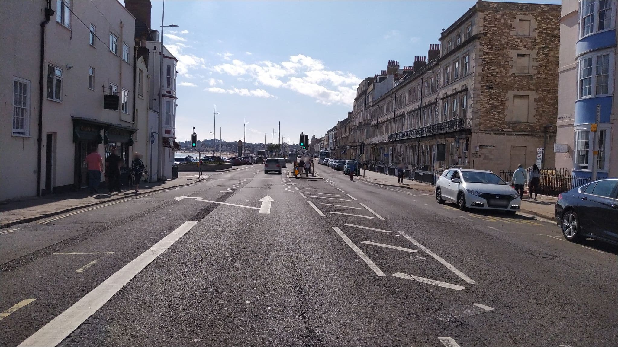 Street view near Brae-Mar Hotel, Weymouth — © noid (CC BY-SA · Mapillary)