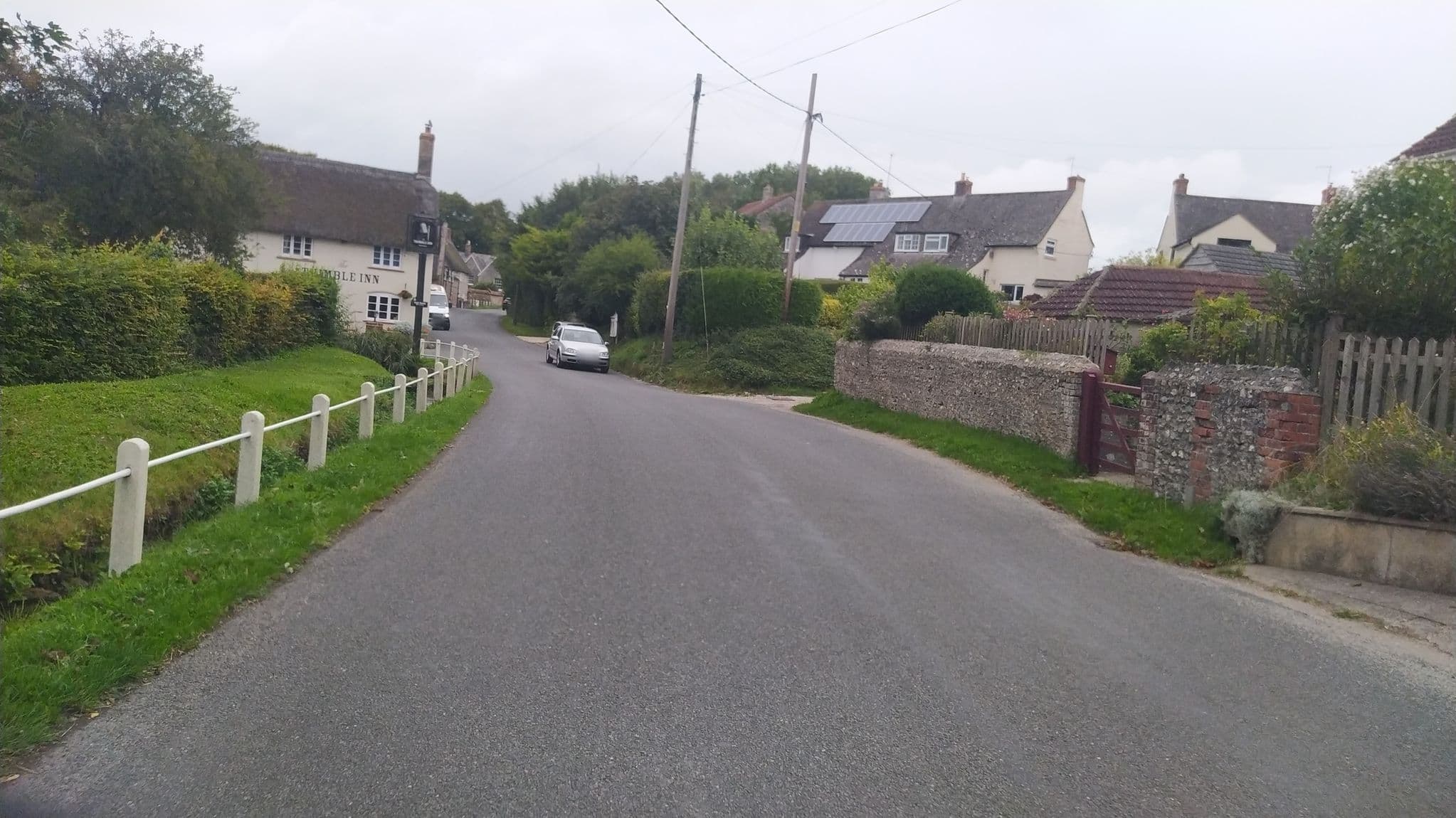 Street view near Abbots, Puddletown — © noid (CC BY-SA · Mapillary)