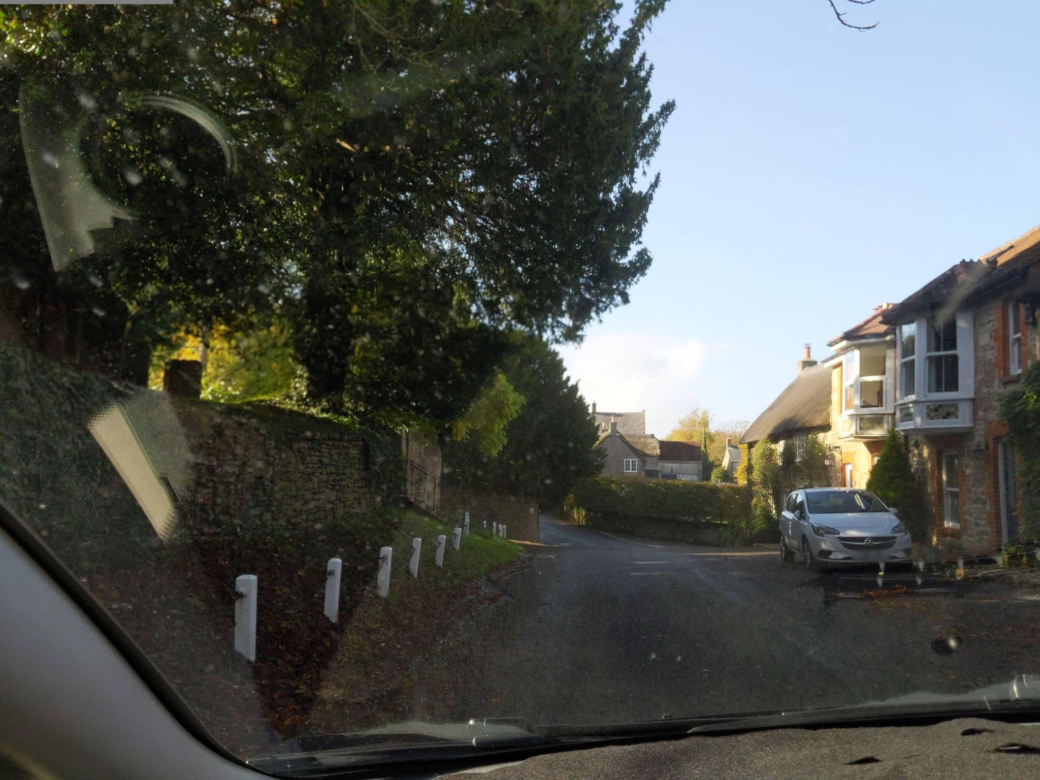 Street view near Chestnut Cottage, West Bay — © WaggyDog (CC BY-SA · Mapillary)