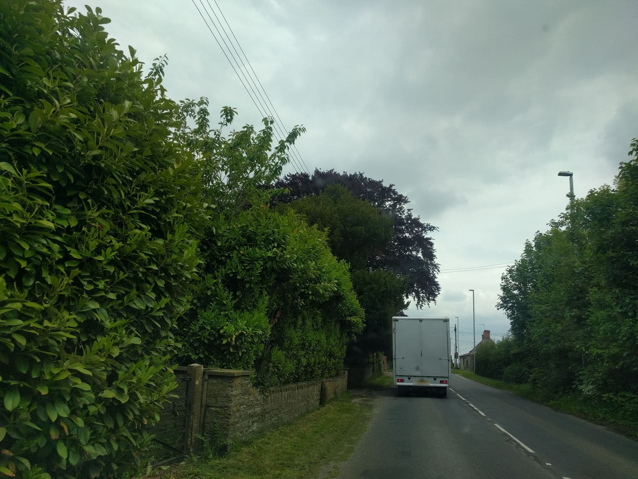Street view near Lydford House, Castle Cary — © chris_debian (CC BY-SA · Mapillary)