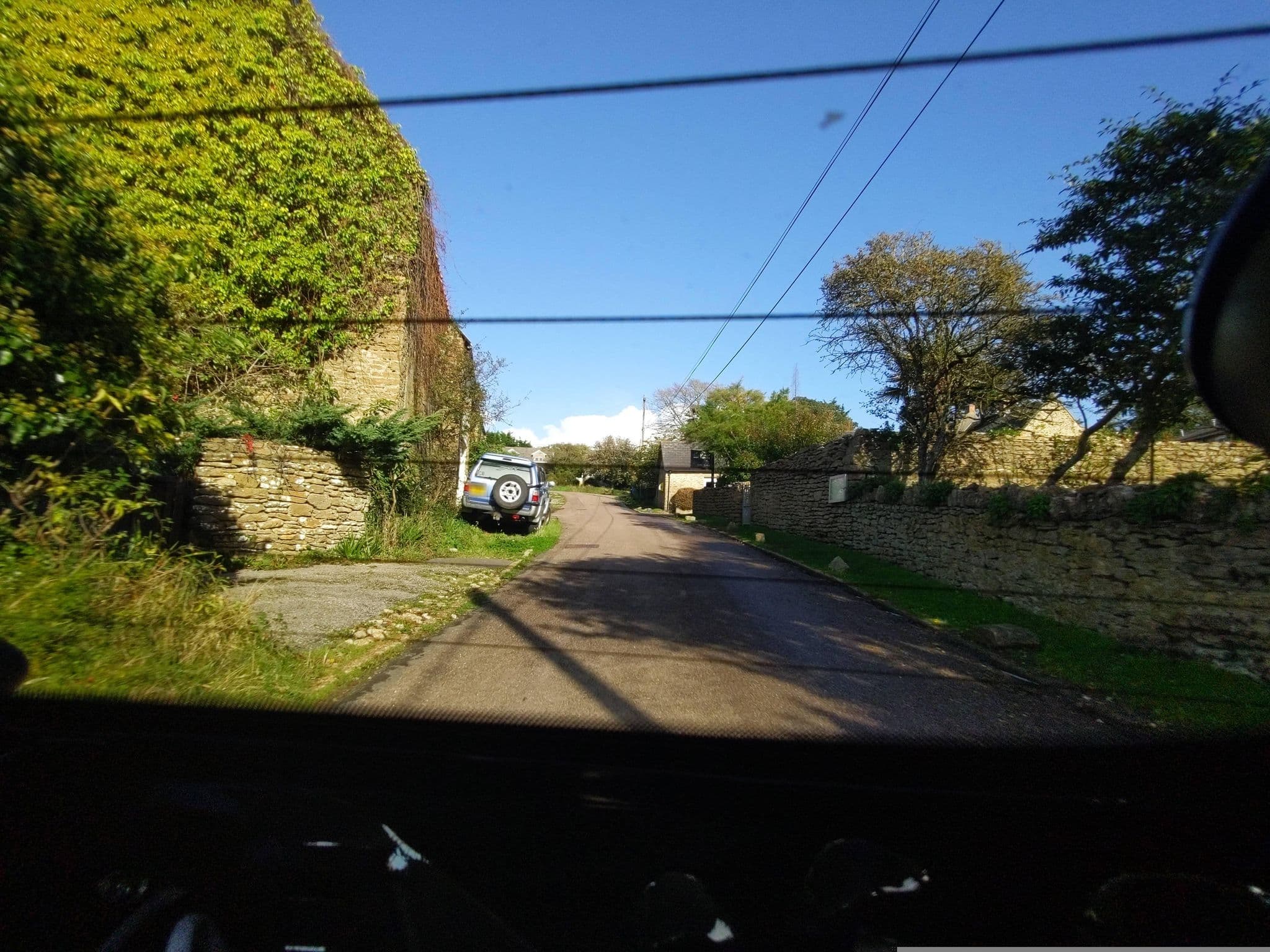 Street view near Manor Hotel West Bexington, West Bay — © WaggyDog (CC BY-SA · Mapillary)