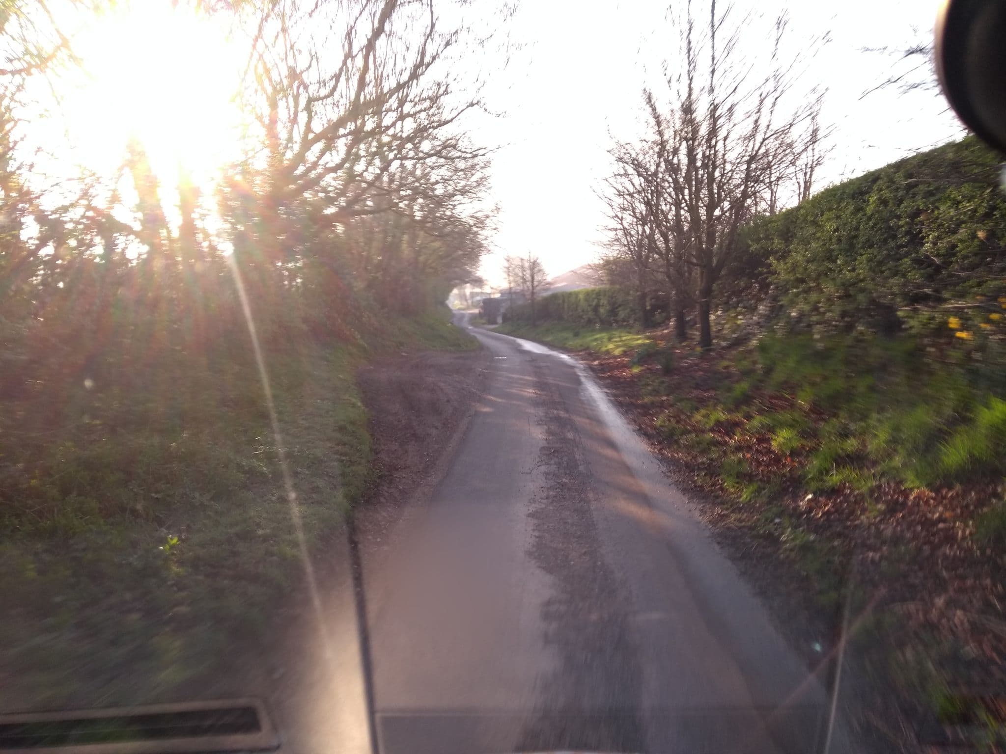 Street view near Peckmoor Farm, Henley, Crewkerne — © ukchris (CC BY-SA · Mapillary)