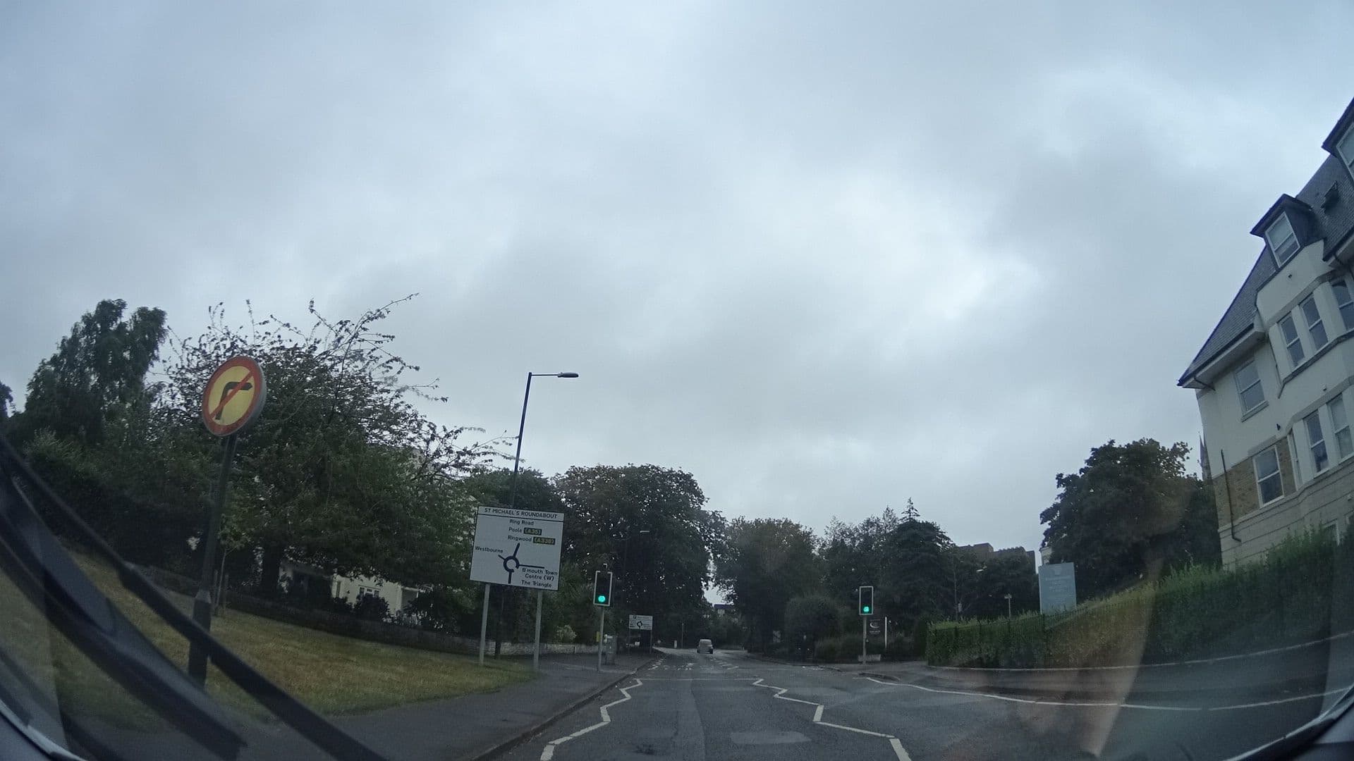 Street view near The Coach House, Bournemouth — © panieravide (CC BY-SA · Mapillary)