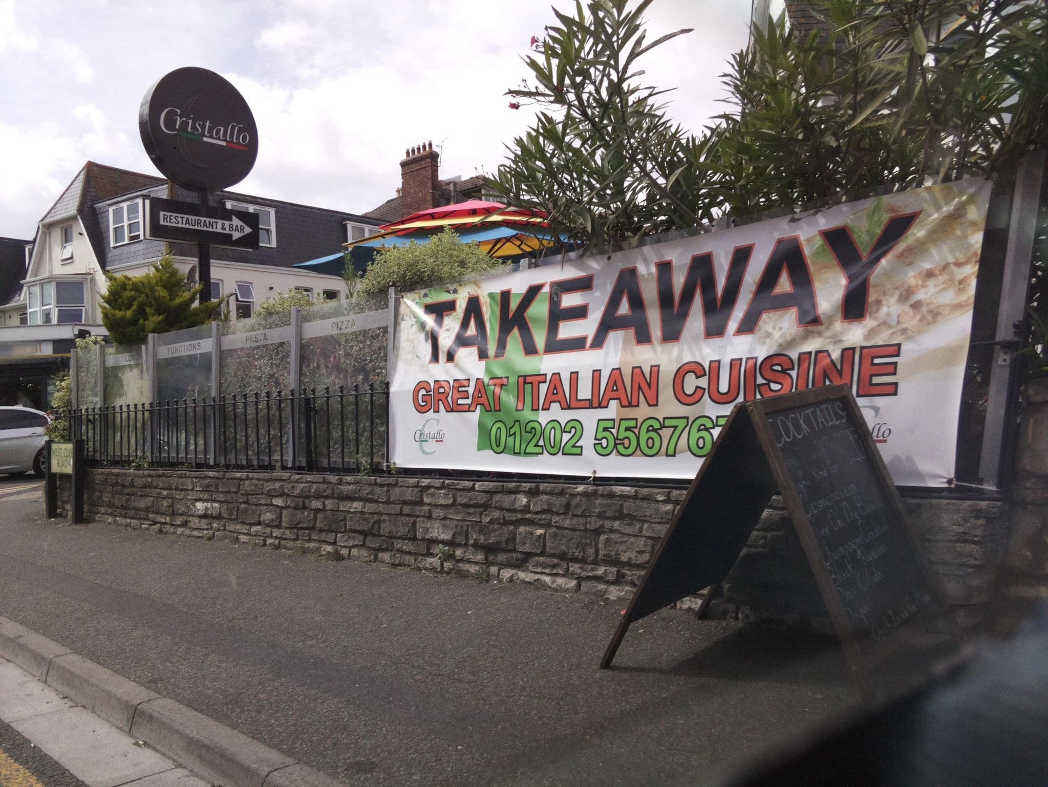 Street view near Safari Hotel, Bournemouth — © southglos (CC BY-SA · Mapillary)