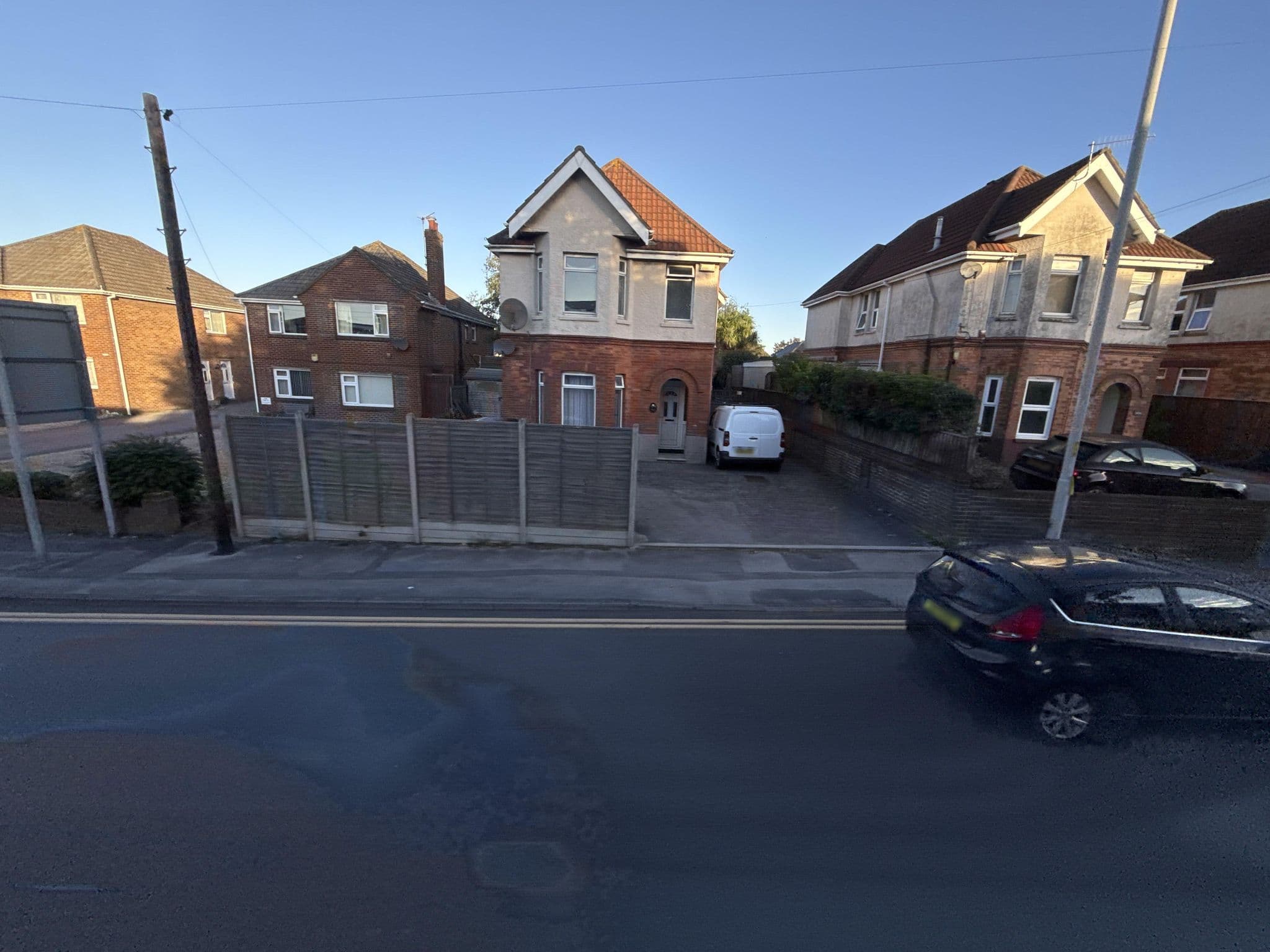 Street view near Fleetwater, Poole — © daddymouse (CC BY-SA · Mapillary)