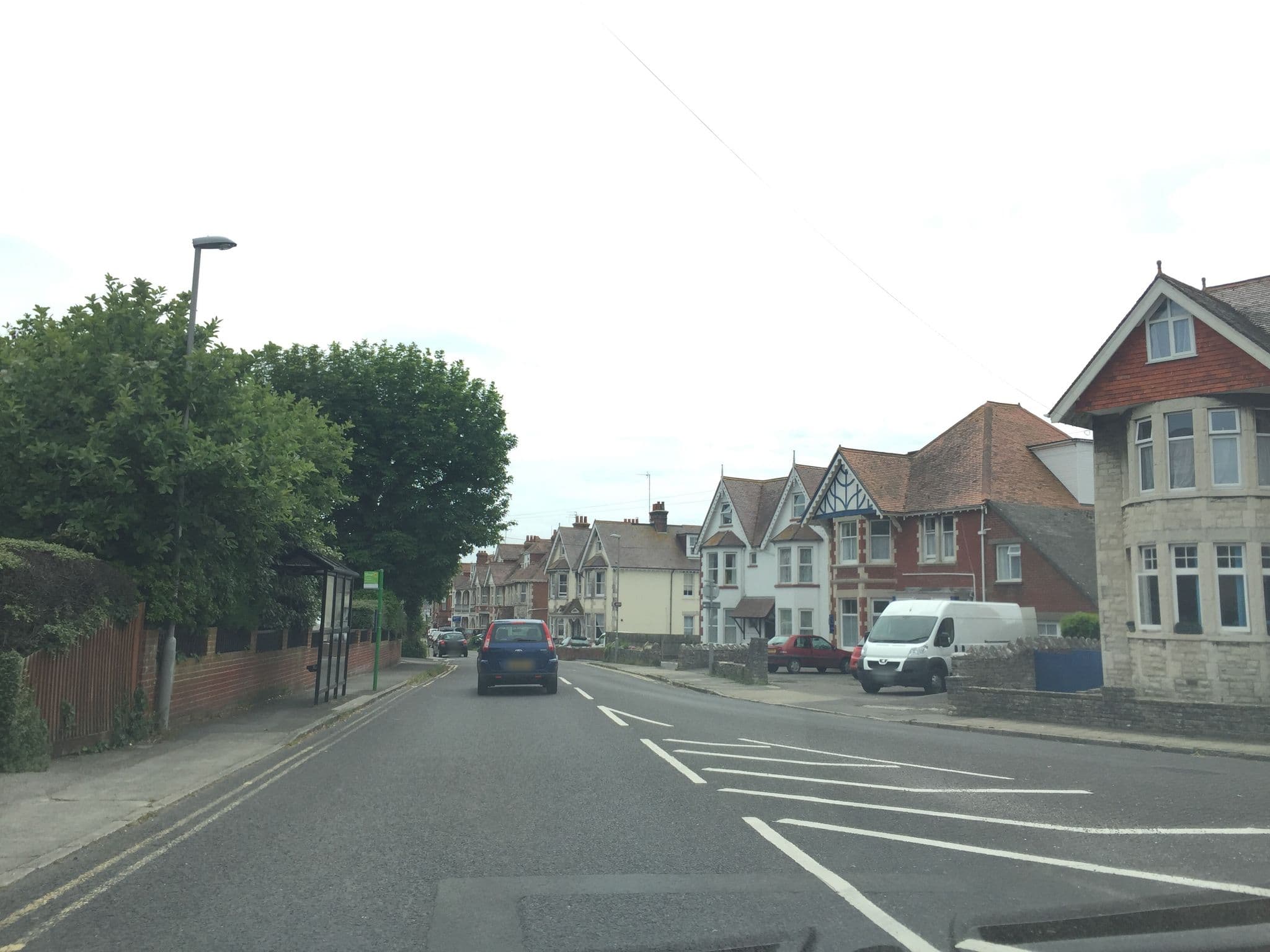 Street view near The Chatsworth Centre, Swanage — © essexboy (CC BY-SA · Mapillary)