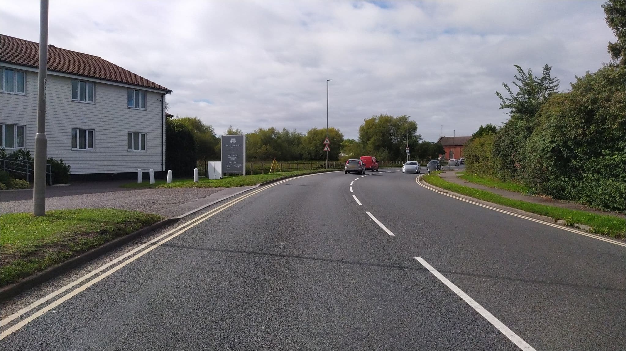 Street view near Bridge House Hotel Dorset, Ferndown — © noid (CC BY-SA · Mapillary)