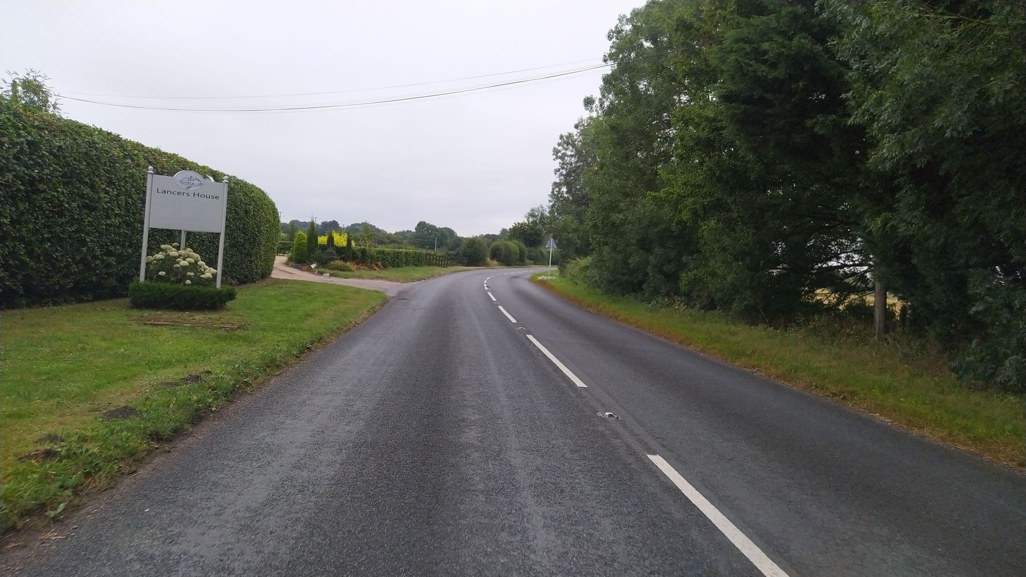 Street view near Lancers House, Tisbury — © noid (CC BY-SA · Mapillary)