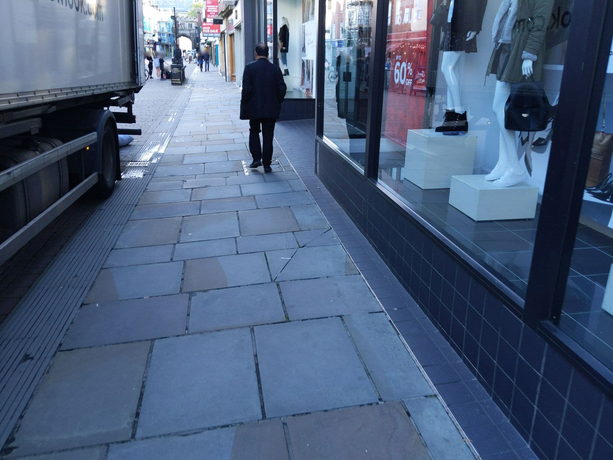 Street view near Whitbread Group, Salisbury — © pestrickland (CC BY-SA · Mapillary)