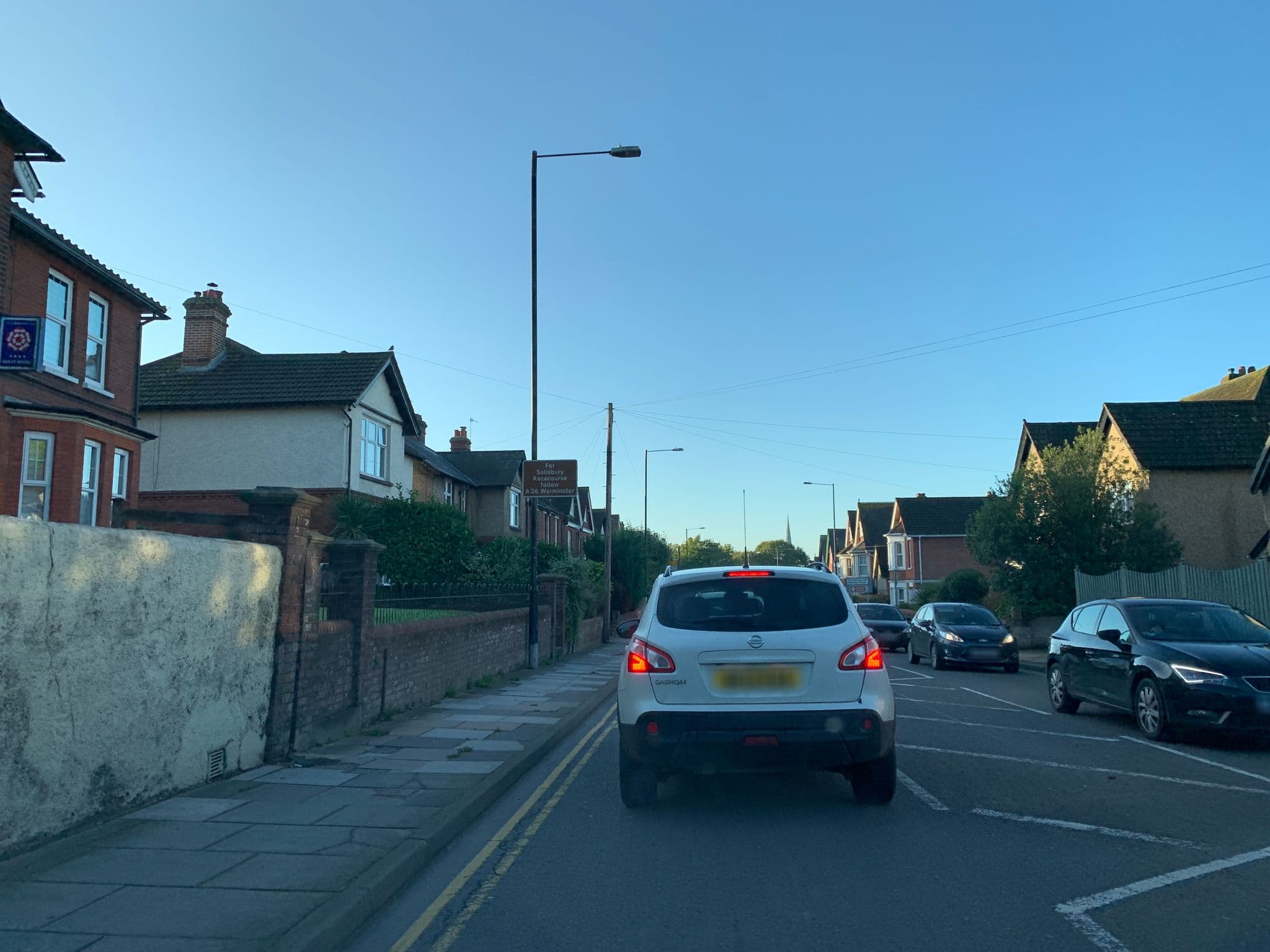 Street view near The Edwardian Lodge Salisbury (England), Salisbury — © iced (CC BY-SA · Mapillary)