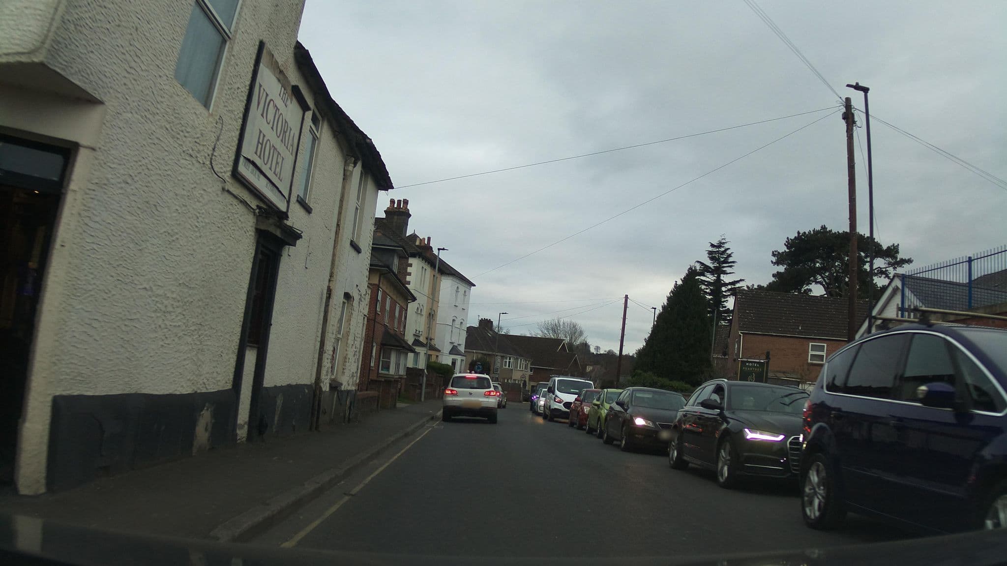 Street view near Peartree Serviced Apartments, Salisbury — © southglos (CC BY-SA · Mapillary)