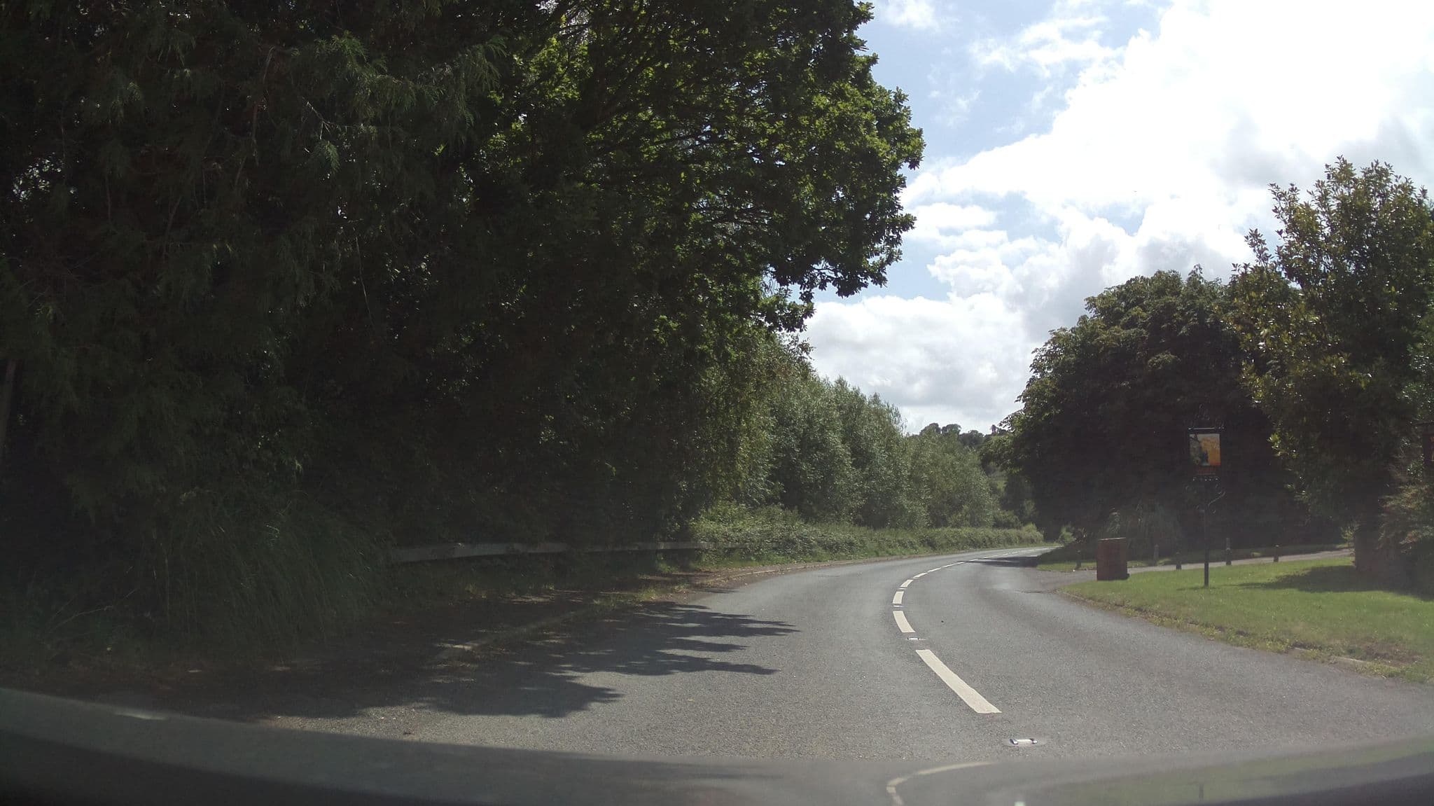 Street view near Worth House Bed and Breakfast, Wells — © southglos (CC BY-SA · Mapillary)