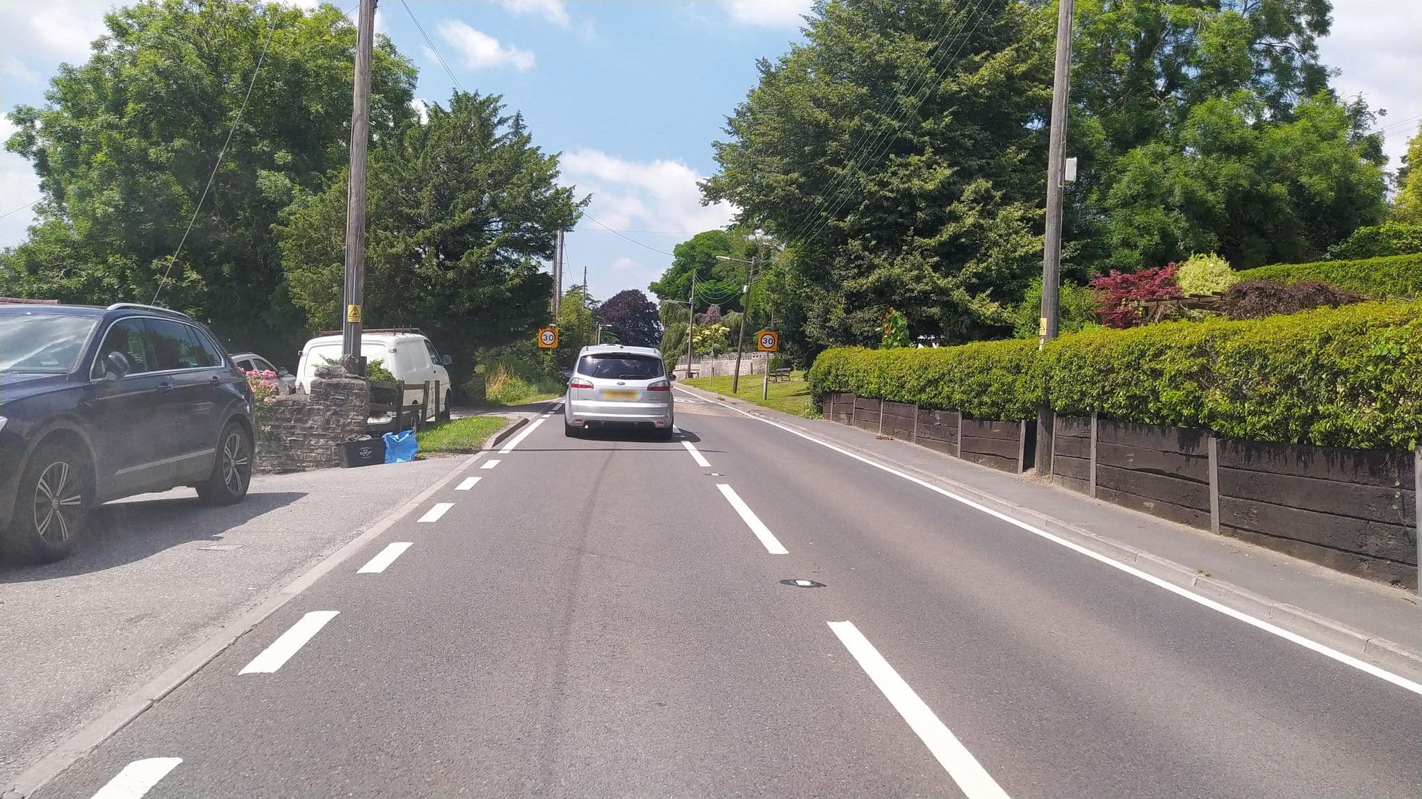 Street view near Hillside B&B, Glastonbury — © noid (CC BY-SA · Mapillary)