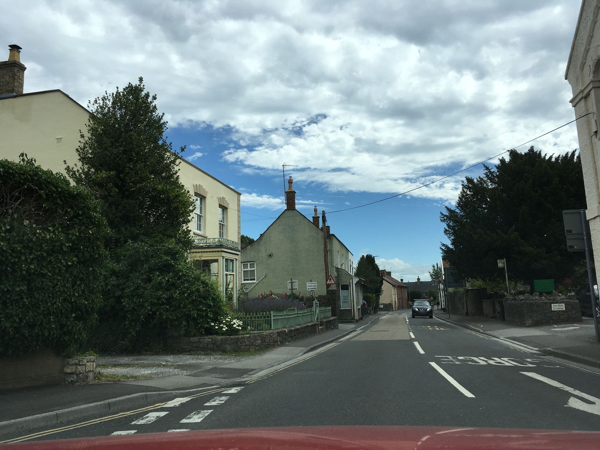 Street view near Sungate Holiday Apartments, Cheddar — © southglos (CC BY-SA · Mapillary)