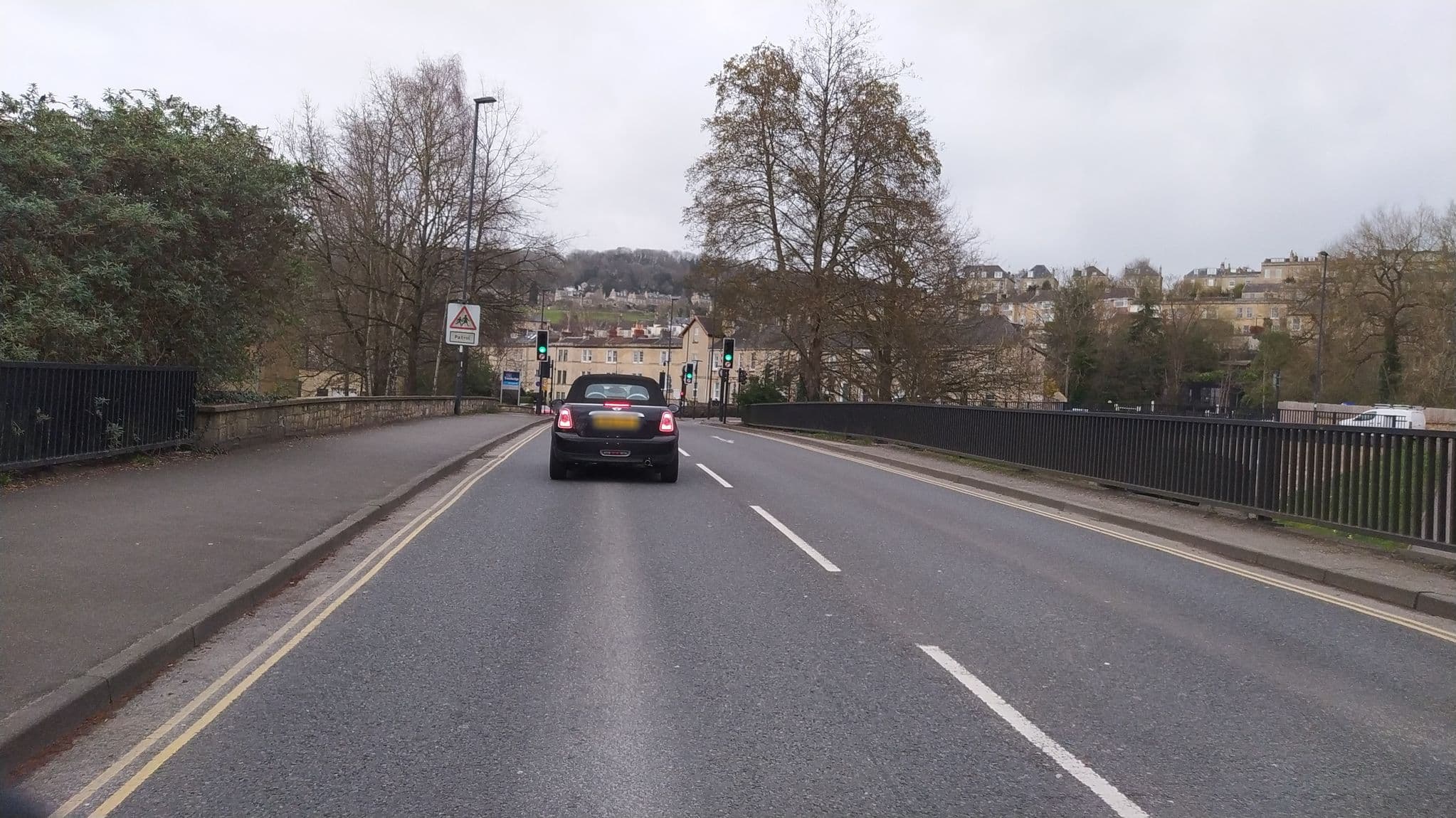 Street view near Travelodge, Bath — © noid (CC BY-SA · Mapillary)