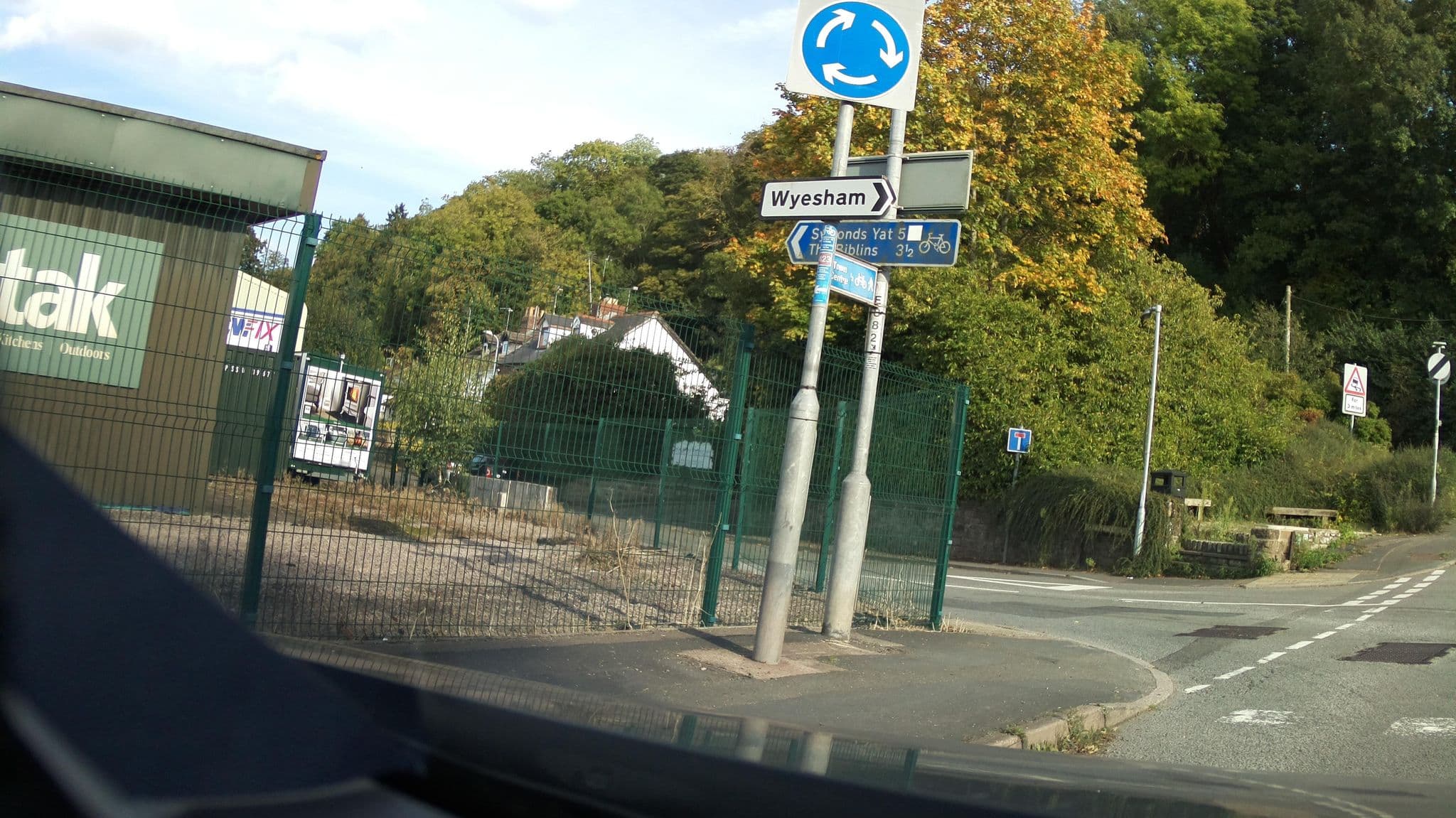 Street view near The May Hill Hotel, Monmouth — © southglos (CC BY-SA · Mapillary)