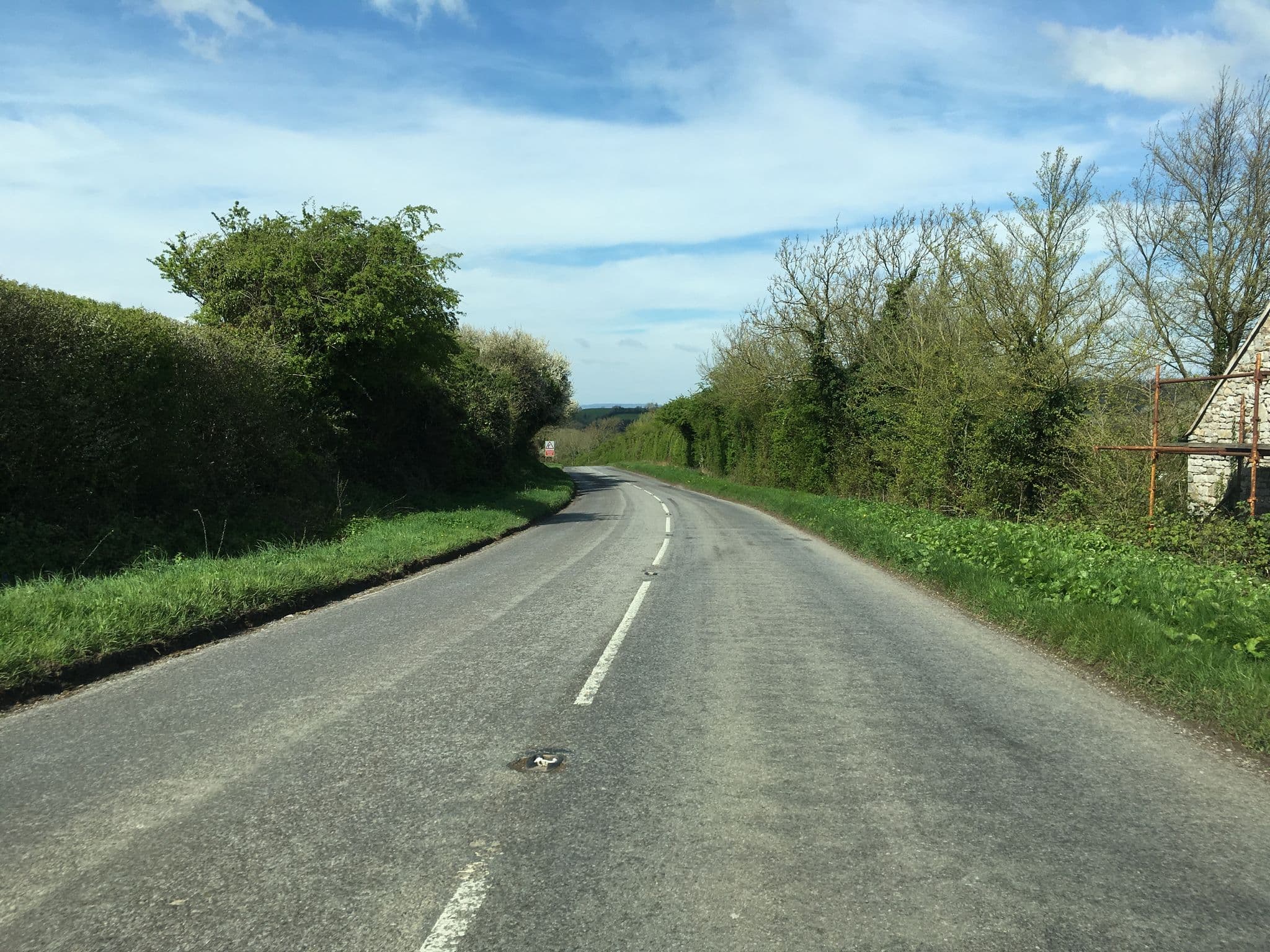 Street view near Roylands Farm Cottage, Almondsbury — © southglos (CC BY-SA · Mapillary)