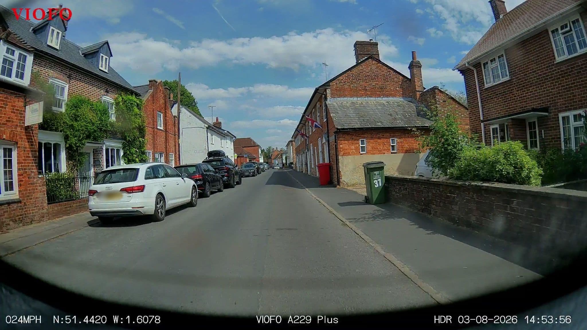 Street view near Kestrel Travel Consultancy, Ramsbury — © RyanBush (CC BY-SA · Mapillary)