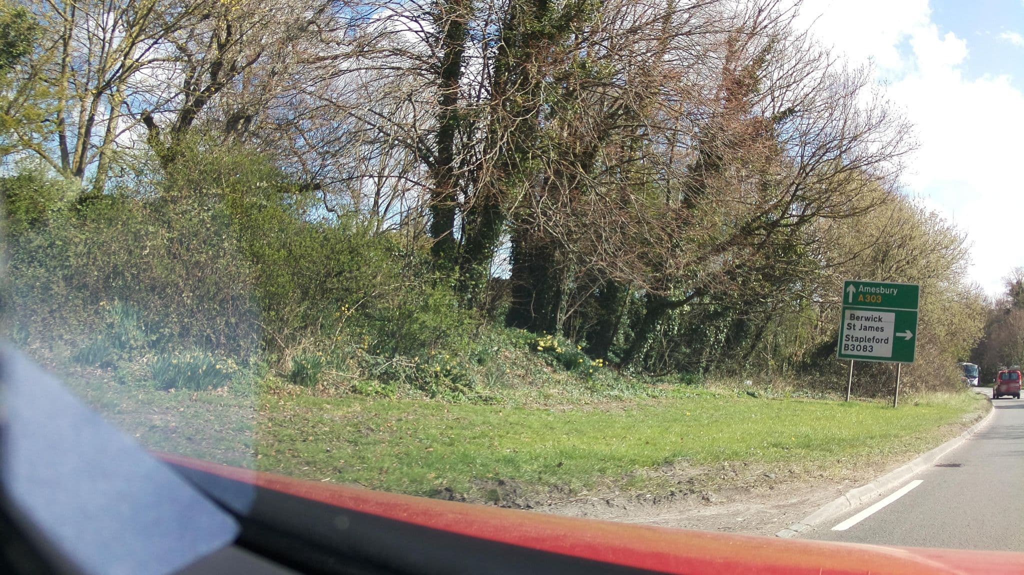 Street view near Scotland Lodge B&B, Shrewton — © southglos (CC BY-SA · Mapillary)