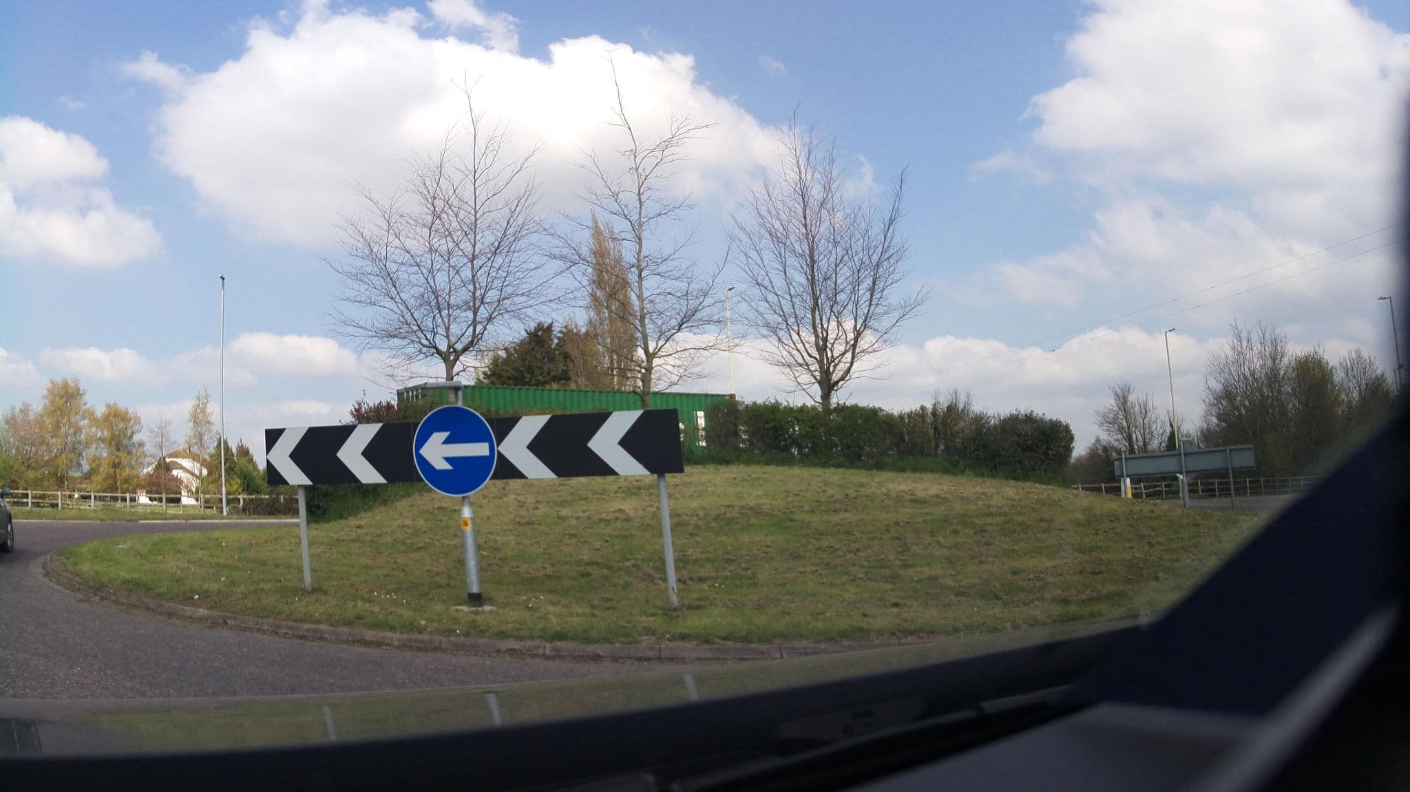 Street view near Paxcroft Cottages, Trowbridge — © southglos (CC BY-SA · Mapillary)