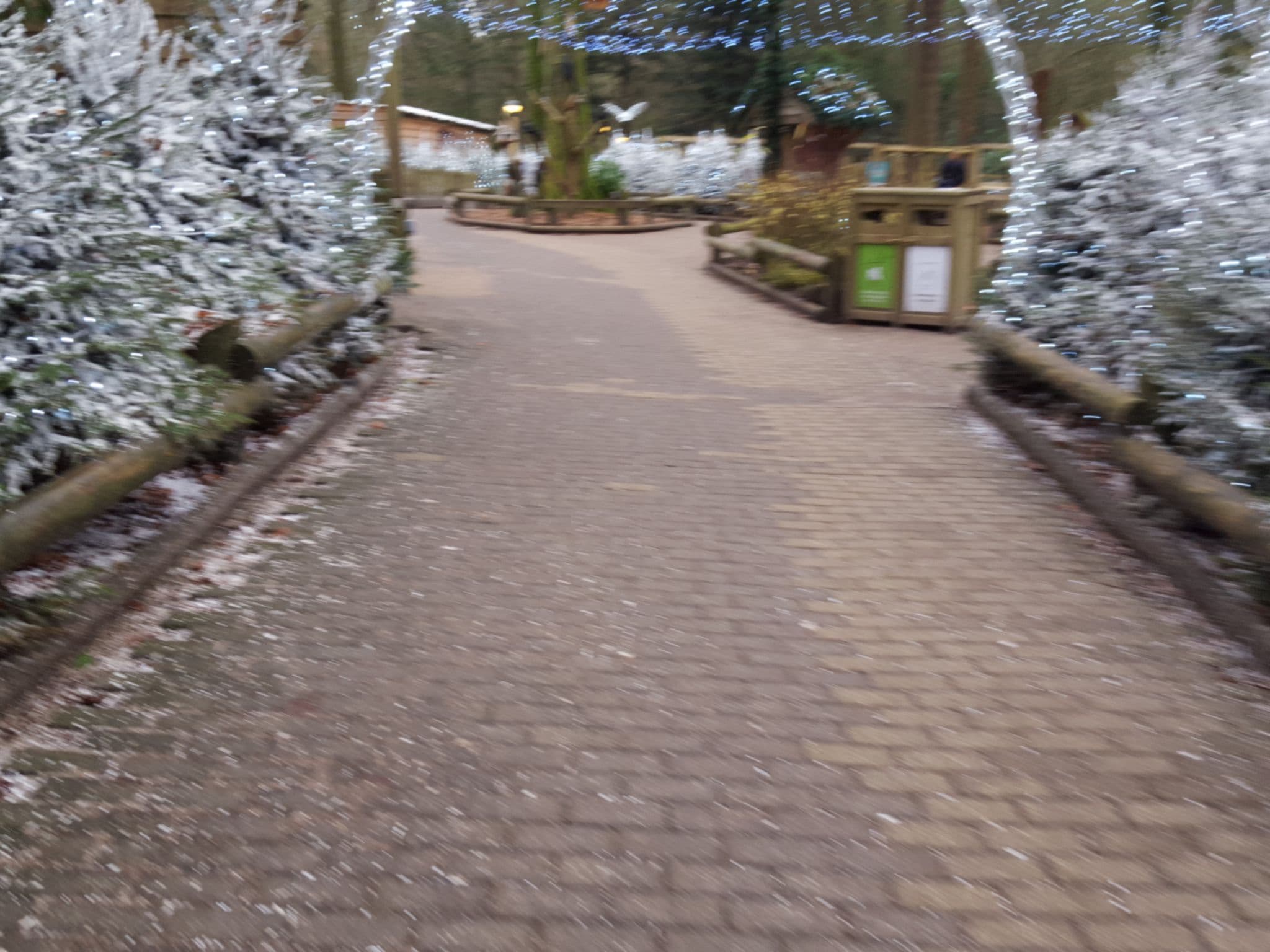 Street view near Red Woods 51, Warminster — © edloach (CC BY-SA · Mapillary)
