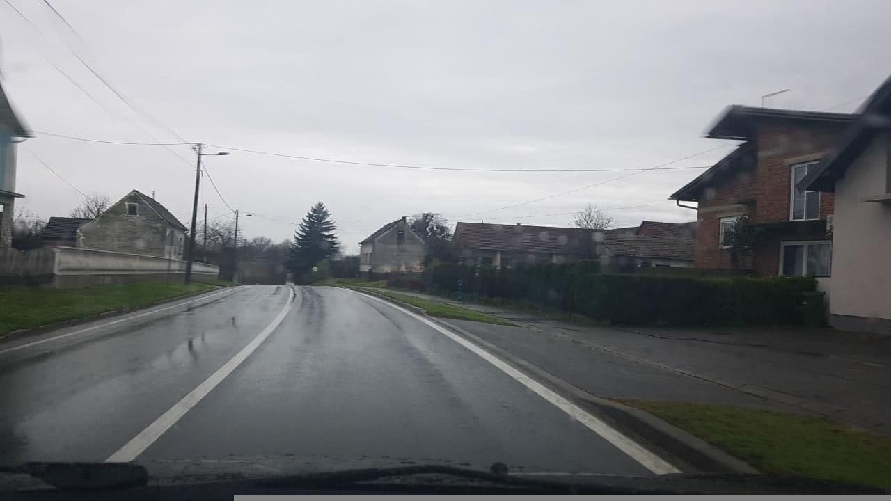 Street view near Happiness, Ždralovi — © mik007 (CC BY-SA · Mapillary)