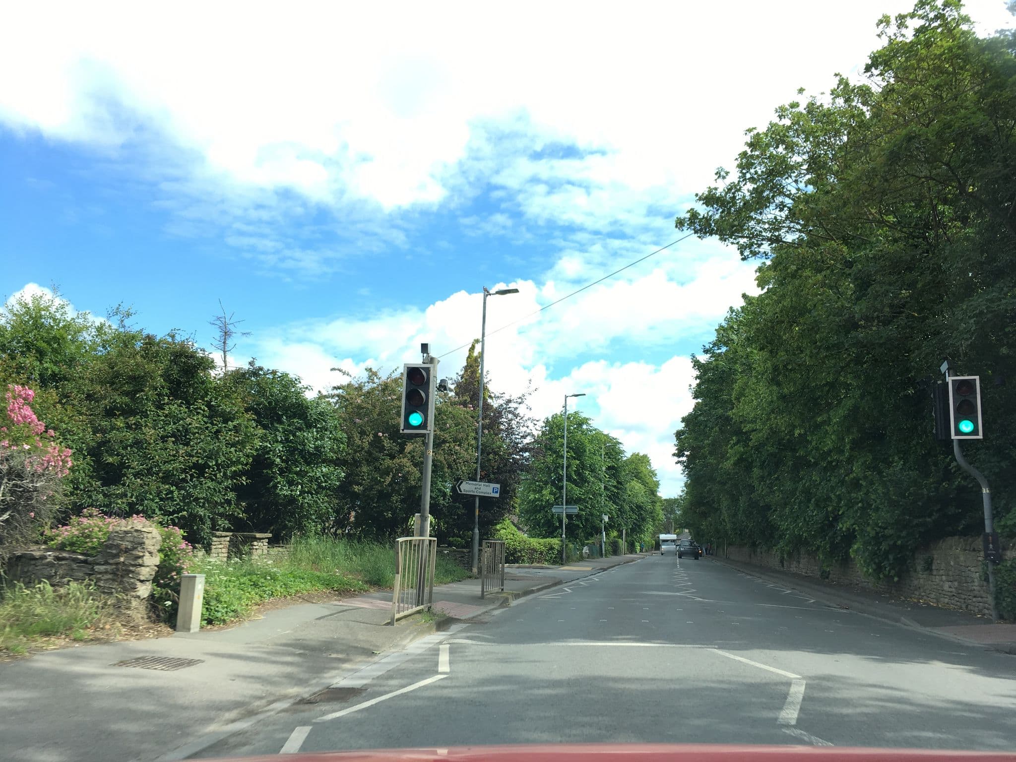 Street view near Cambrai Lodge, Lechlade — © southglos (CC BY-SA · Mapillary)