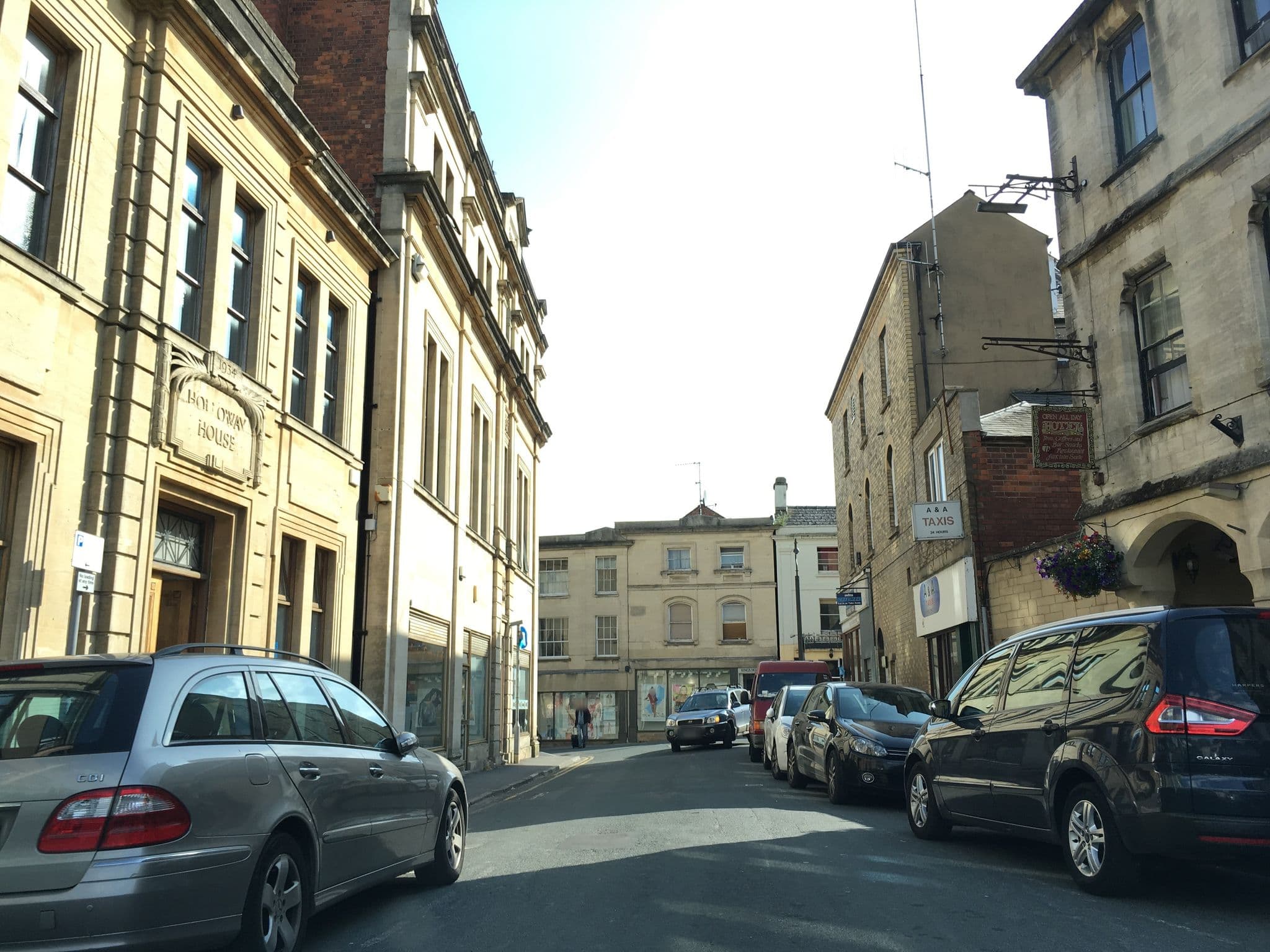 Street view near Imperial Hotel Stroud, Stroud — © southglos (CC BY-SA · Mapillary)