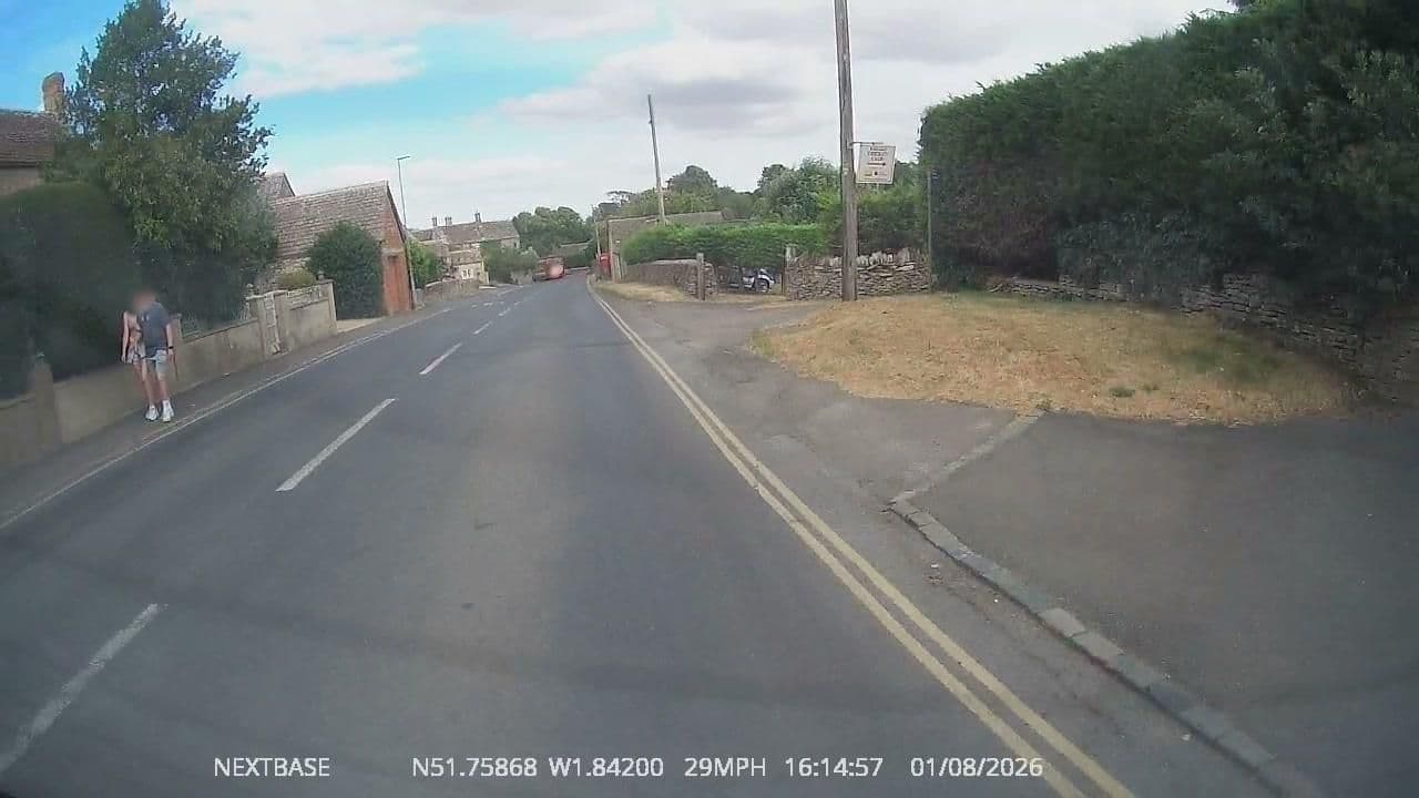 Street view near Cotteswold House, Fairford — © OrangeHurst97 (CC BY-SA · Mapillary)