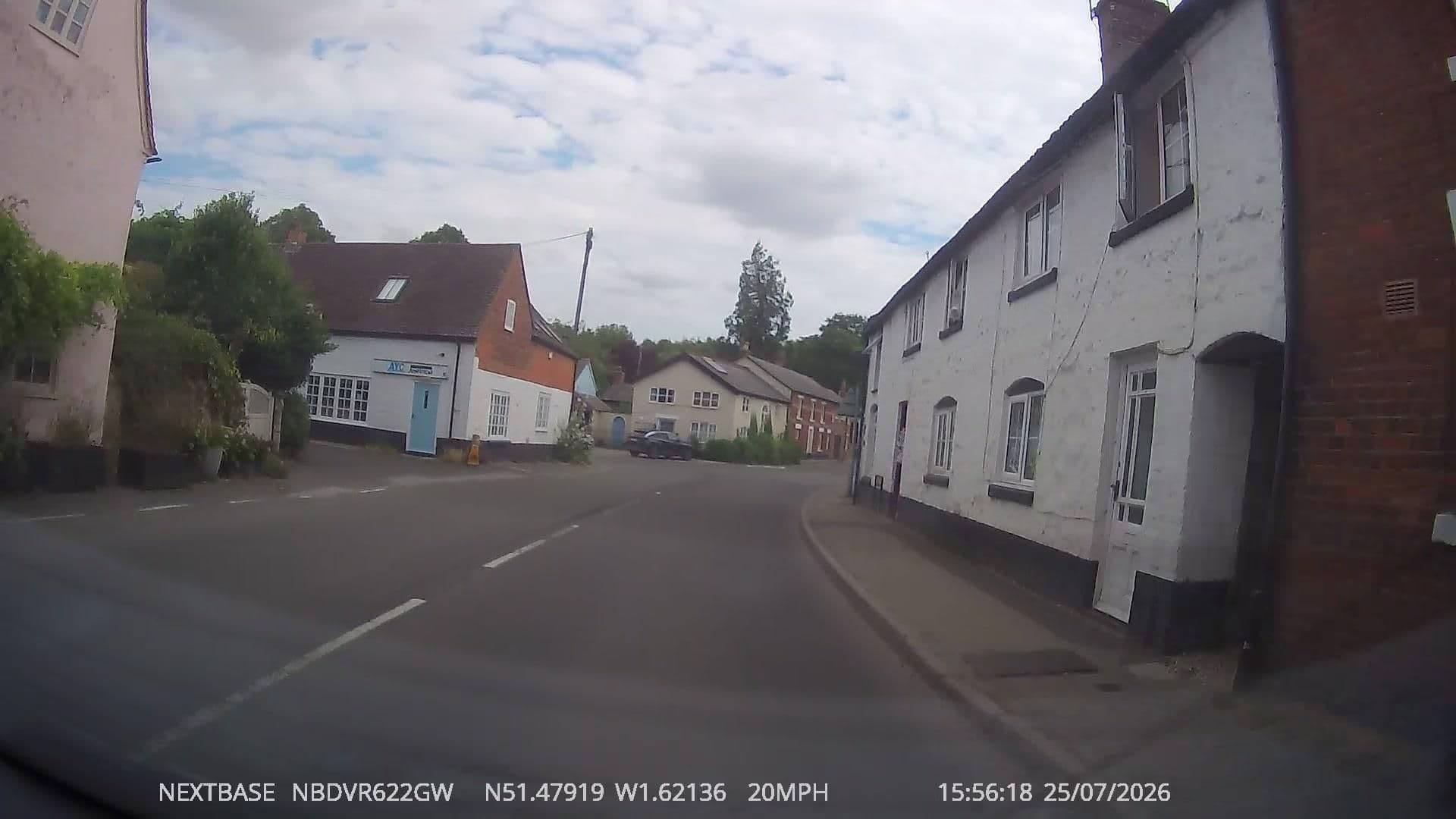 Street view near The Coach House, Aldbourne — © swinetown (CC BY-SA · Mapillary)