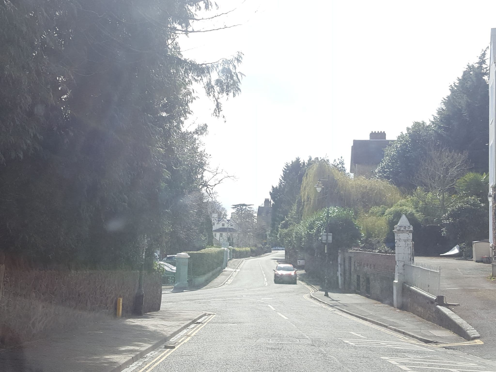 Street view near The Abbey Hotel, Great Malvern — © domdomegg (CC BY-SA · Mapillary)