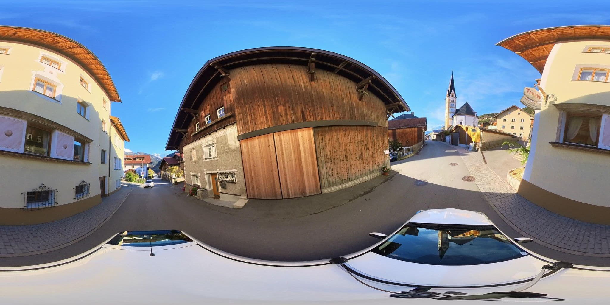 Street view near Traube, Fliess — © osmplus_org (CC BY-SA · Mapillary)