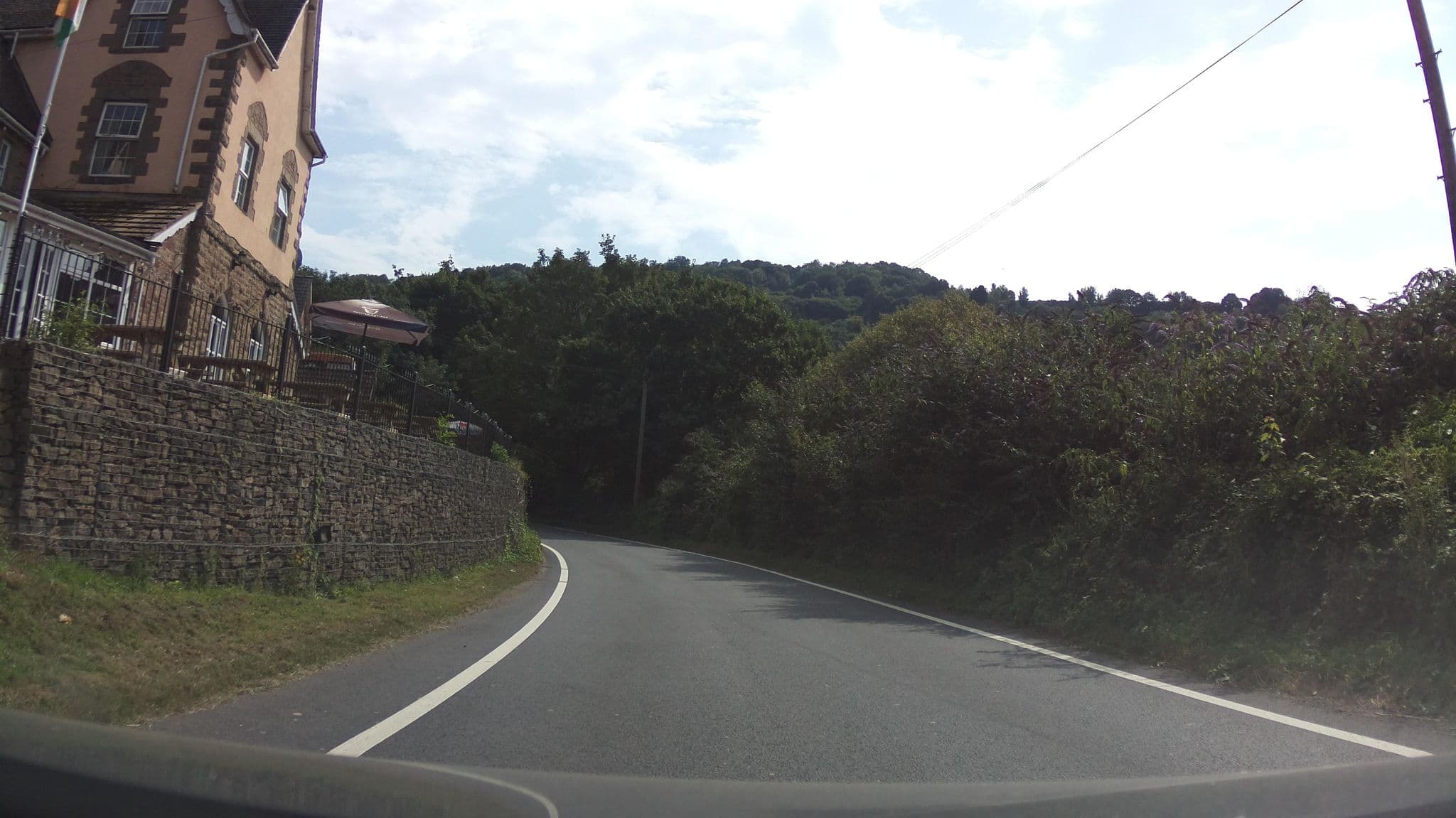 Street view near The Inn on the Wye, Lydbrook — © southglos (CC BY-SA · Mapillary)
