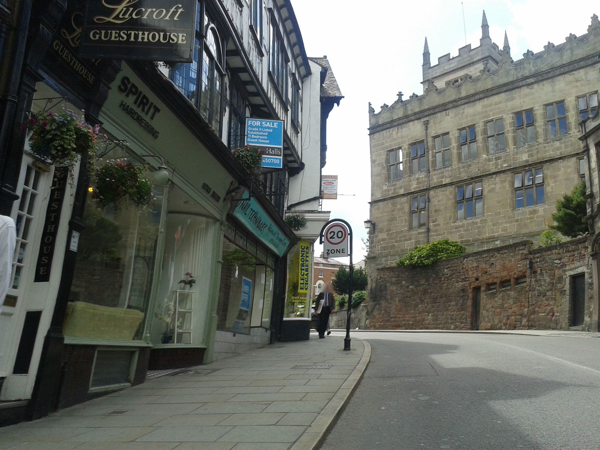 Street view near Lucroft Guesthouse, Shrewsbury — © cyclestreets (CC BY-SA · Mapillary)