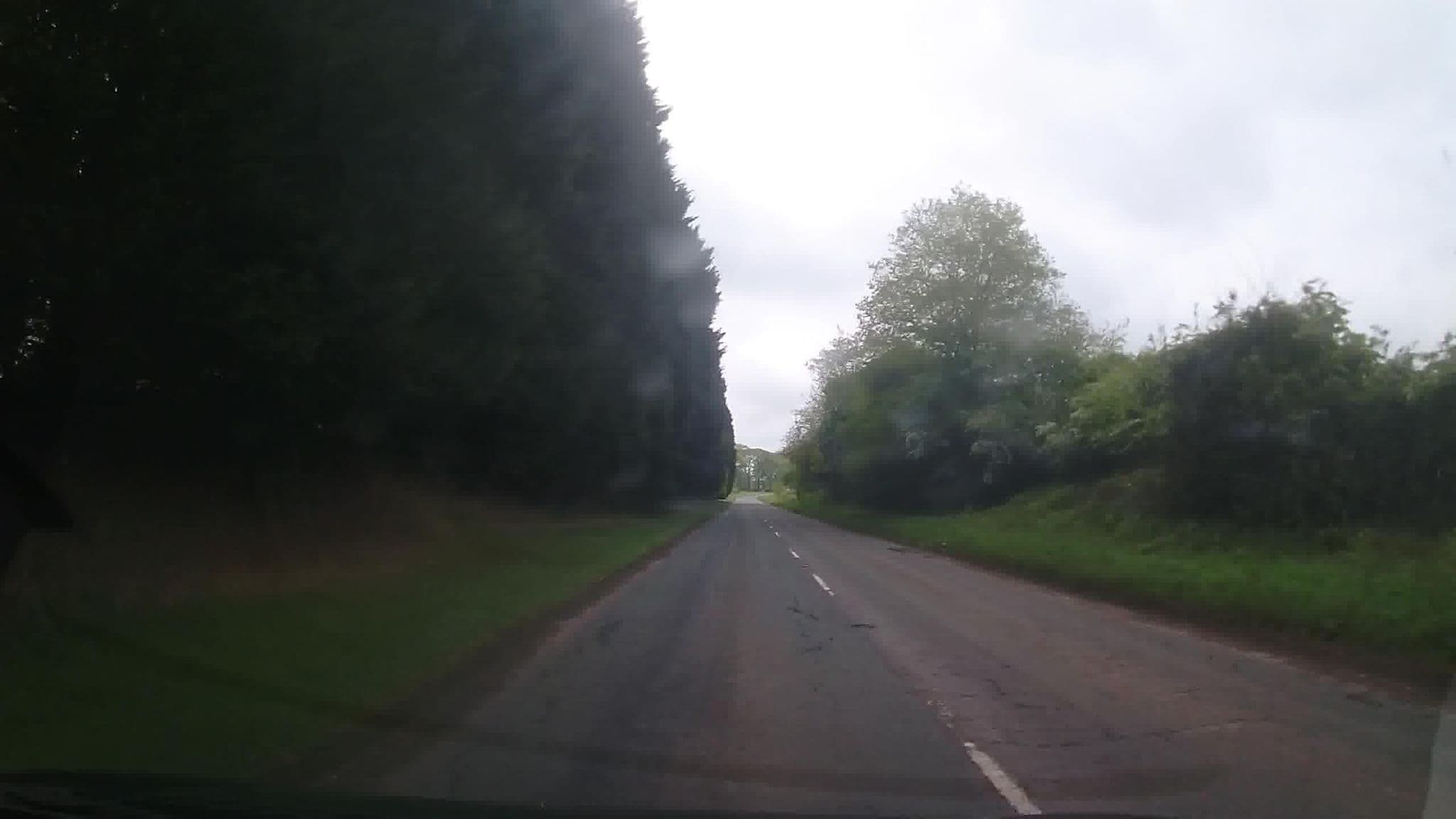 Street view near The Hanmer Arms Hotel Whitchurch, Ellesmere — © trigpoint (CC BY-SA · Mapillary)