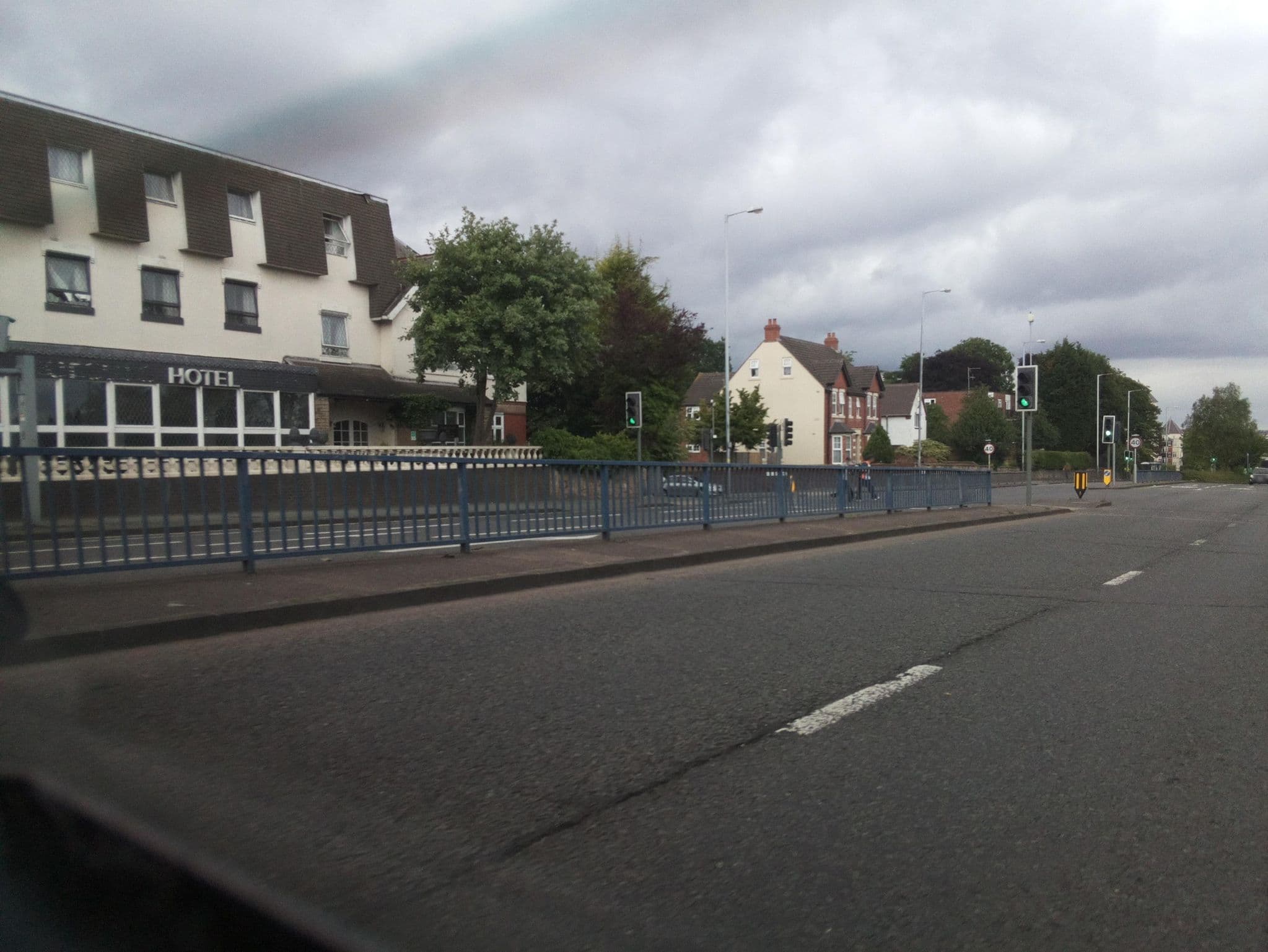 Street view near Quality Hotel, Wolverhampton — © southglos (CC BY-SA · Mapillary)
