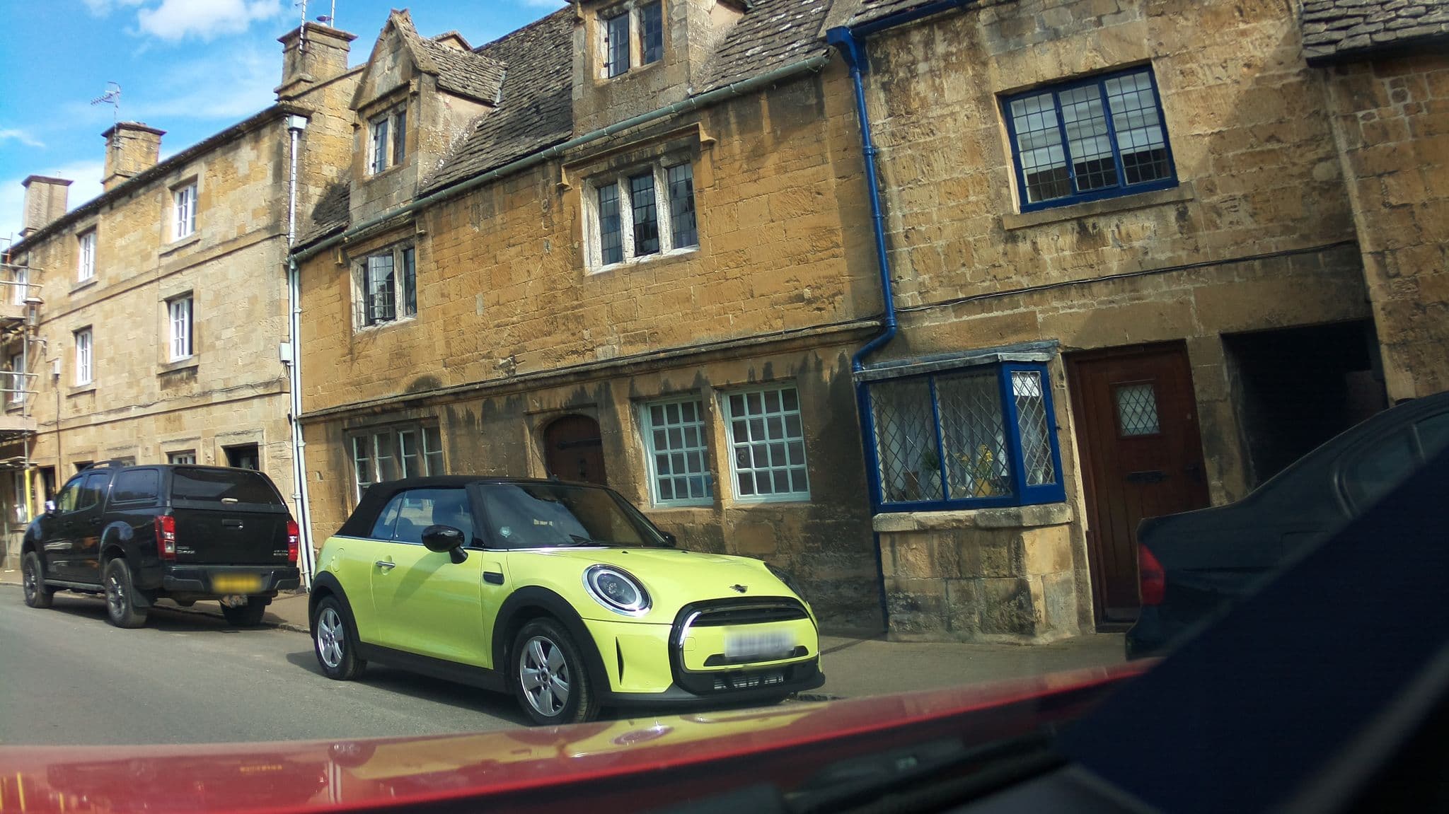 Street view near Sparlings, Chipping Campden — © southglos (CC BY-SA · Mapillary)