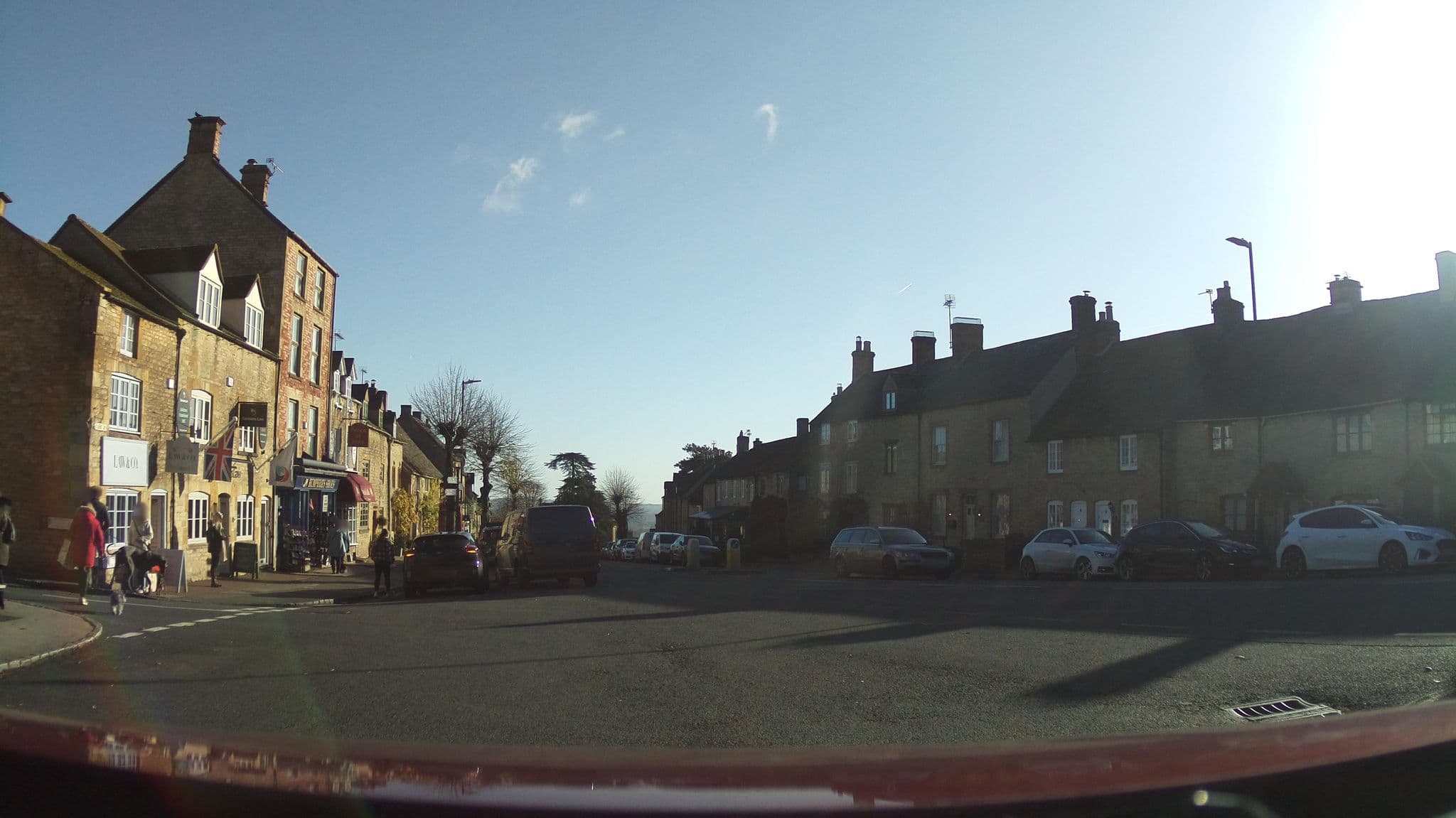 Street view near The Royalist, Stow on the Wold — © southglos (CC BY-SA · Mapillary)