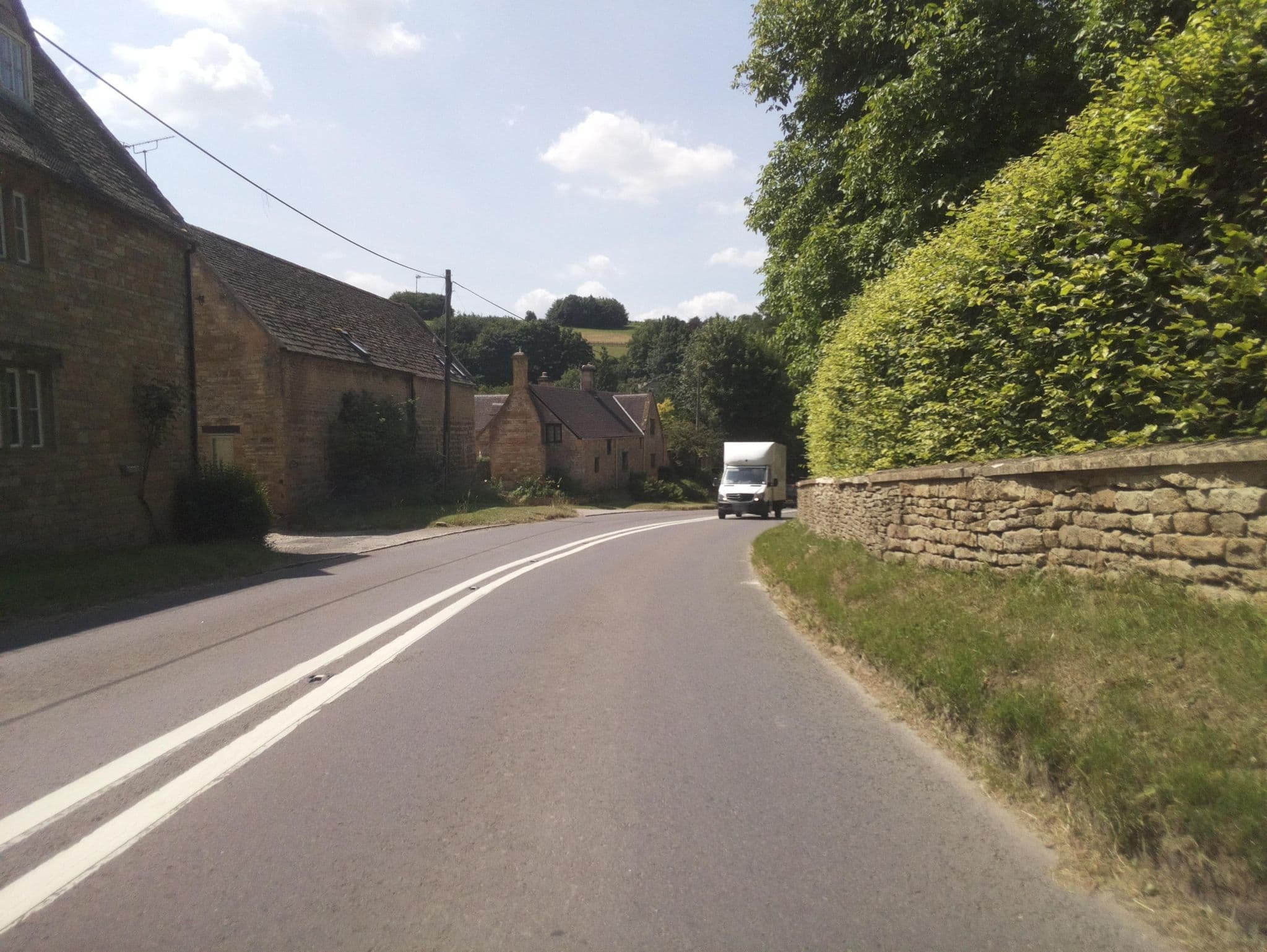 Street view near Graziers Cottage, Winchcombe — © southglos (CC BY-SA · Mapillary)