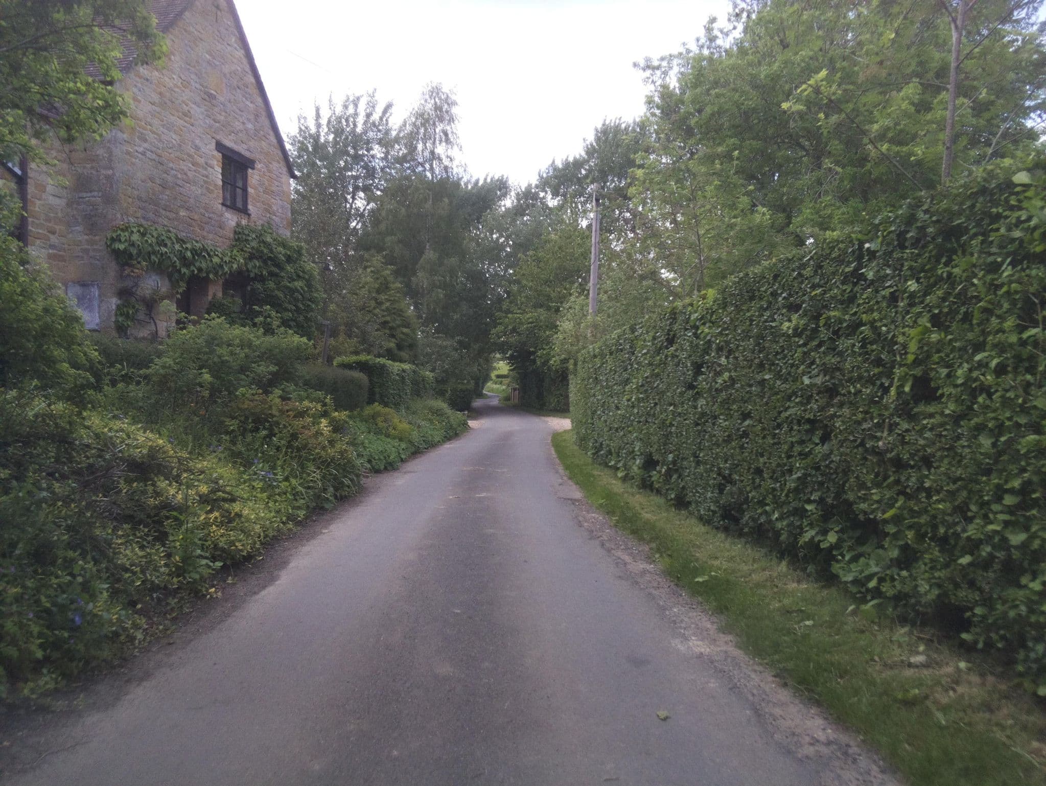 Street view near Bran Mill Cottage, Blockley — © southglos (CC BY-SA · Mapillary)